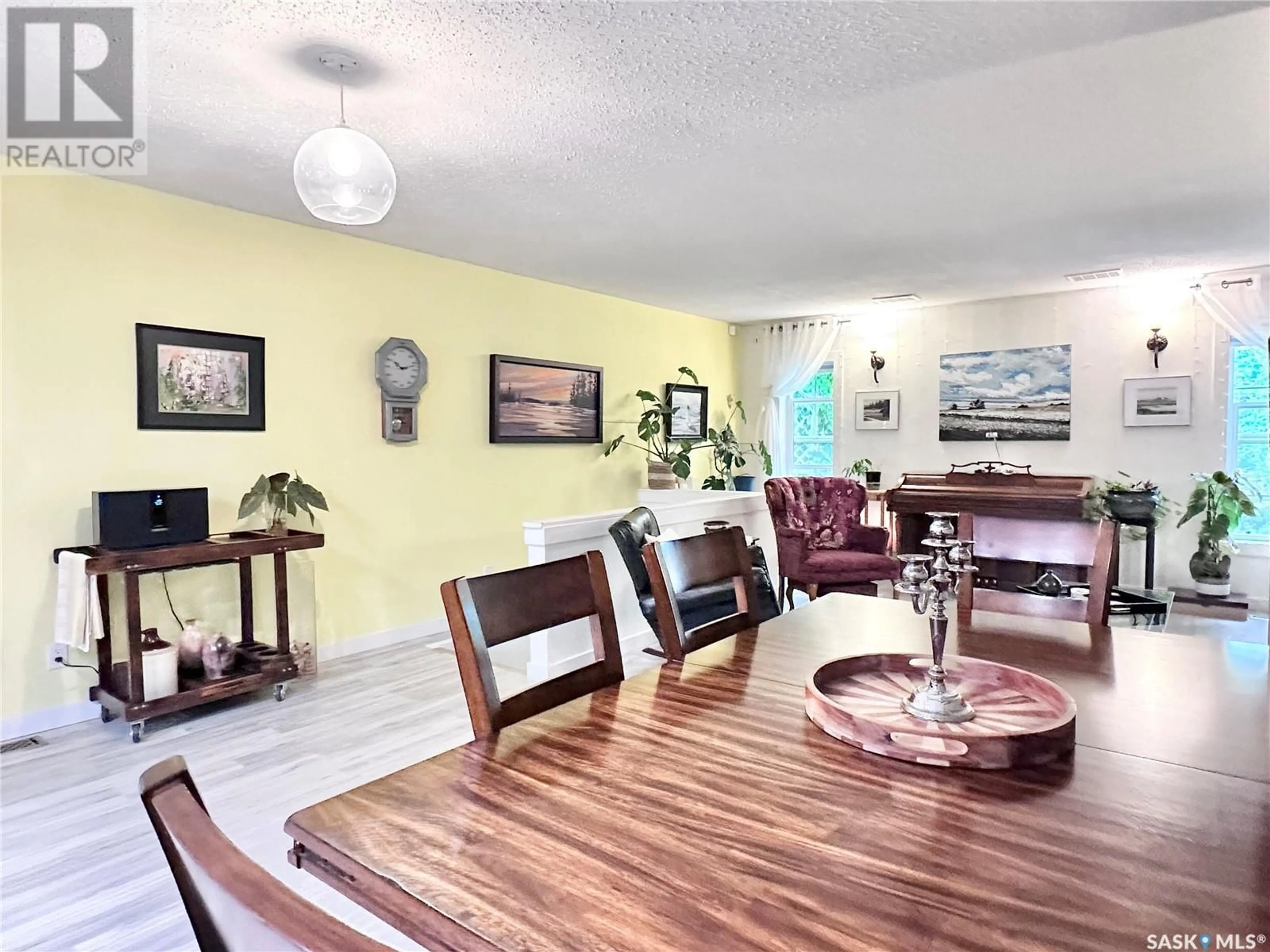 Dining room, unknown for 1714 COY AVENUE, Saskatoon Saskatchewan S7M0H7