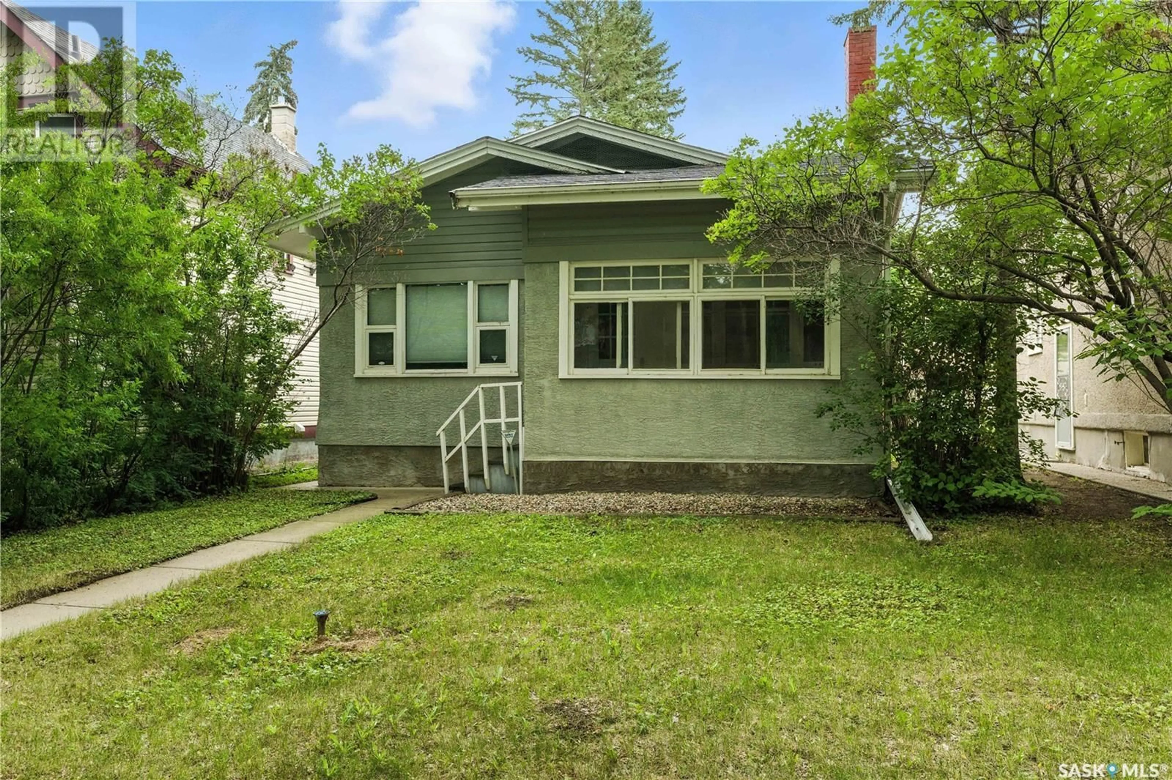 Unknown for 2245 GARNET STREET, Regina Saskatchewan S4T3A1