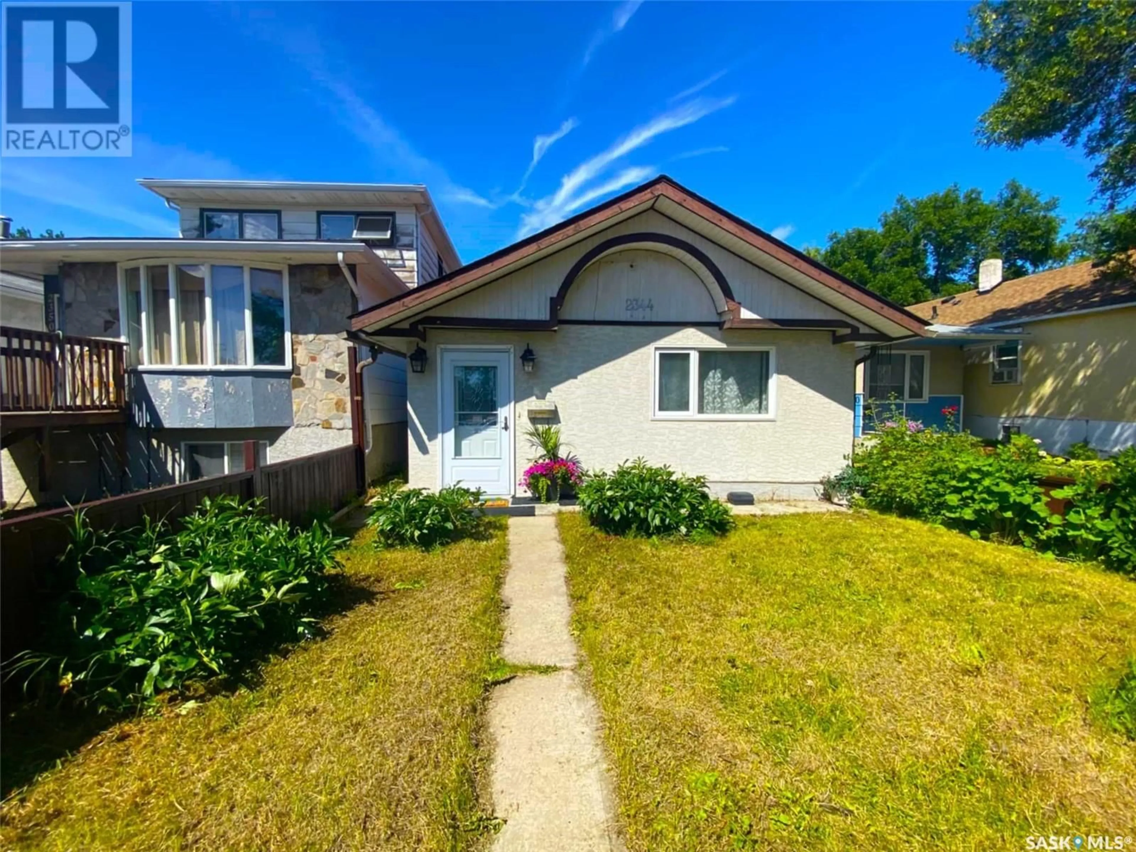 A pic from outside/outdoor area/front of a property/back of a property/a pic from drone, street for 2344 EDGAR STREET, Regina Saskatchewan S4N3L1