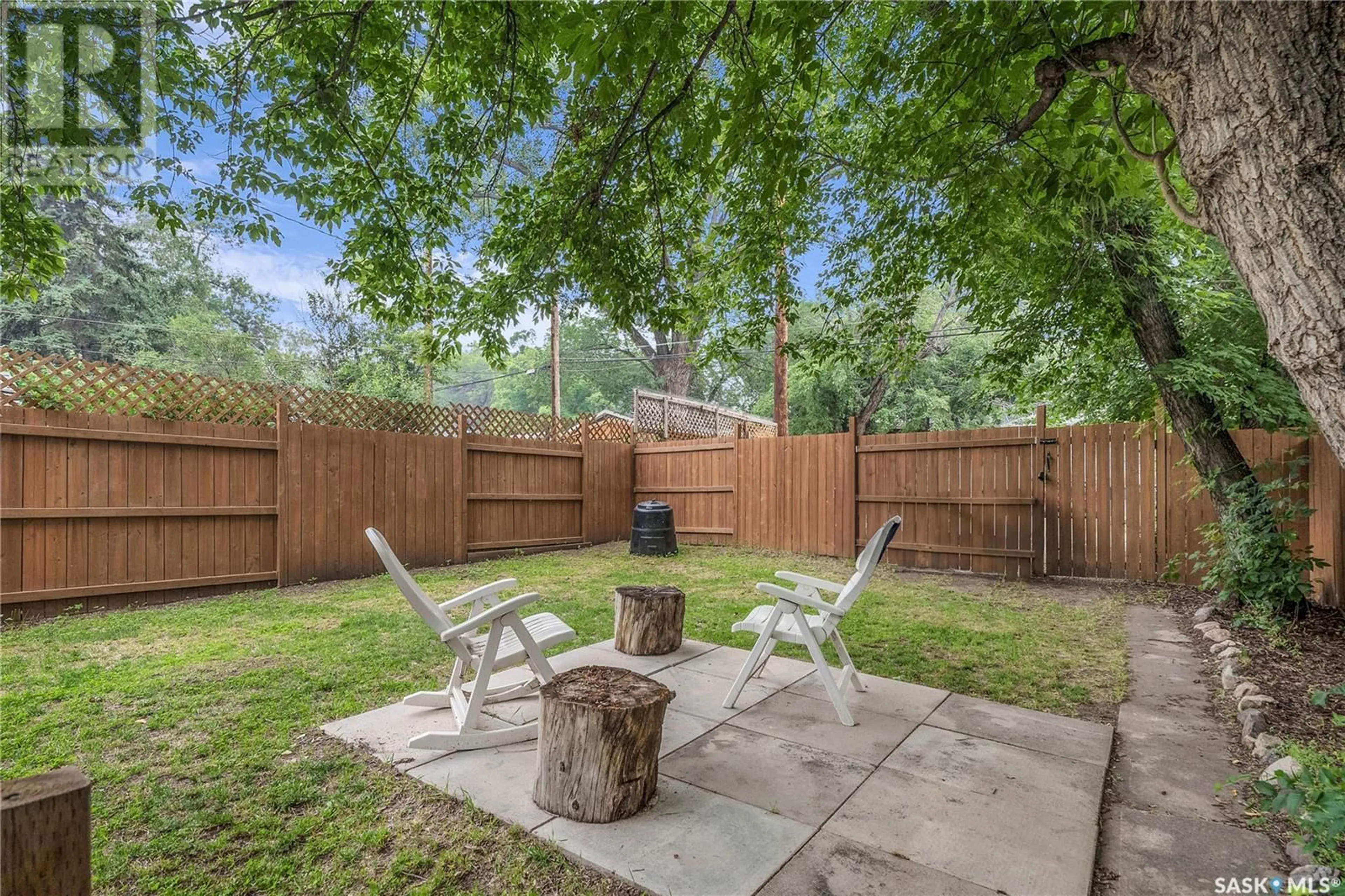 Patio, unknown for 116 27TH STREET, Saskatoon Saskatchewan S7L0J3
