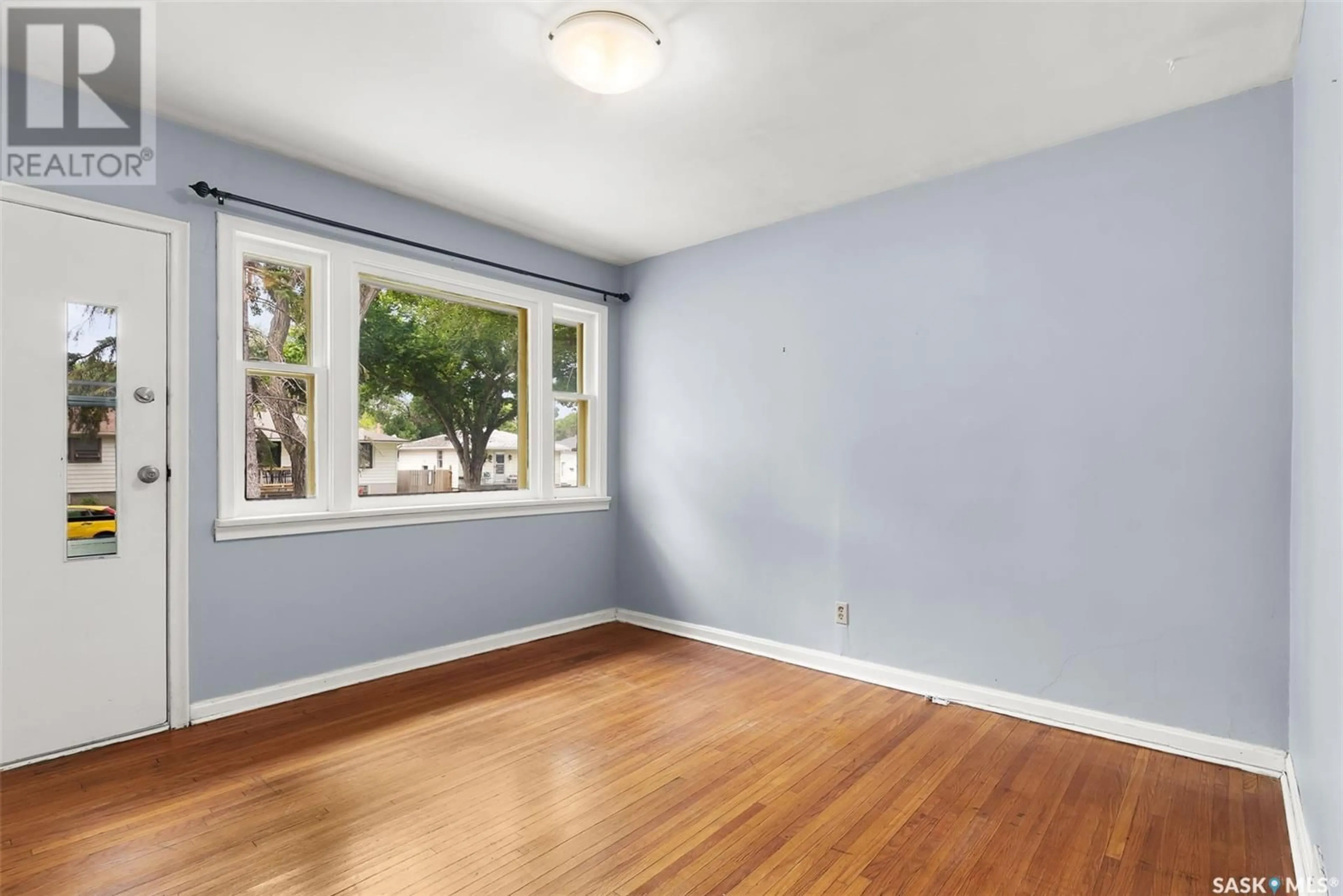 A pic of a room for 1339 GREY STREET, Regina Saskatchewan S4T5H5