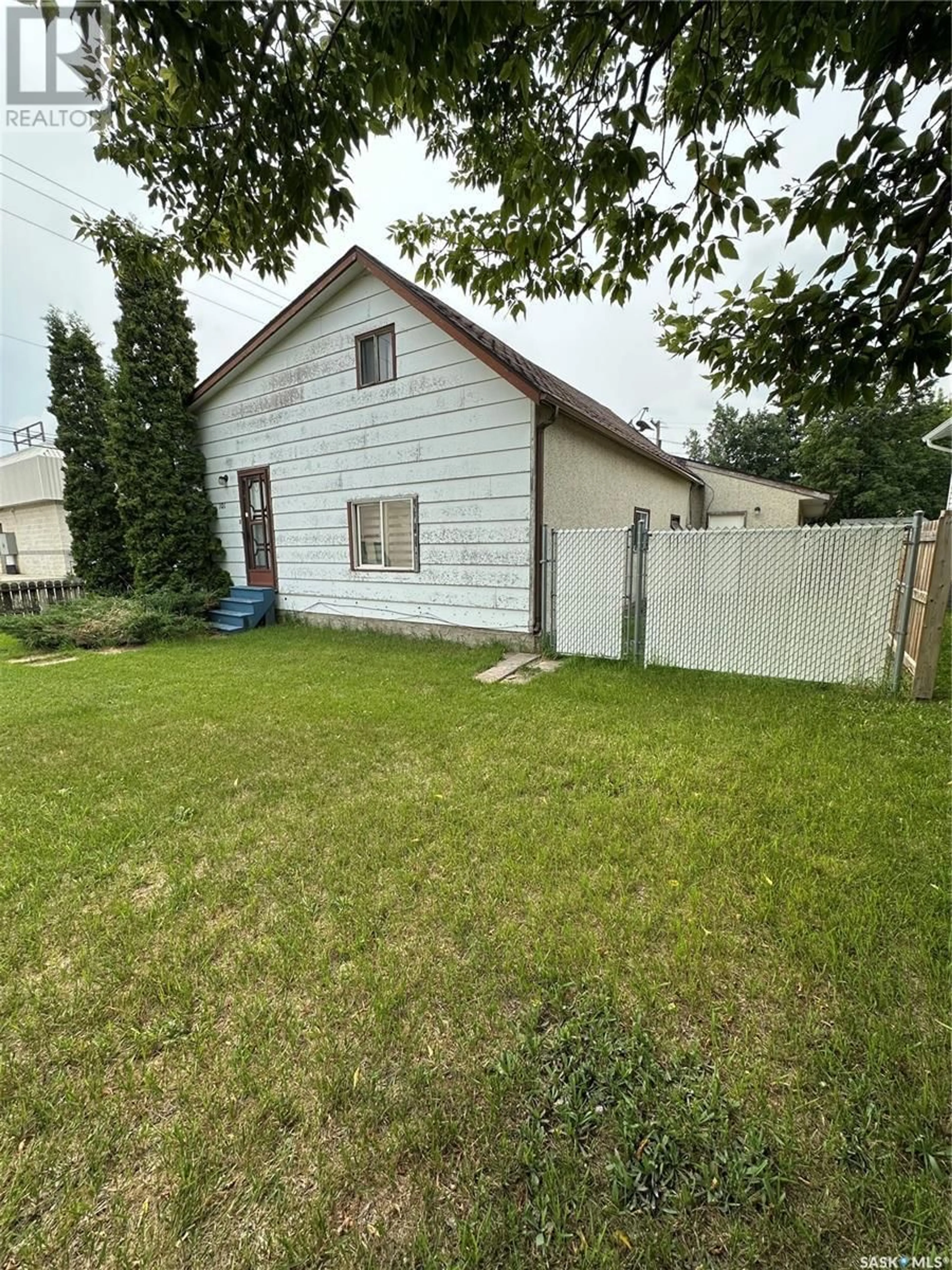 Shed for 101 4TH AVENUE, Warman Saskatchewan S0K4S0