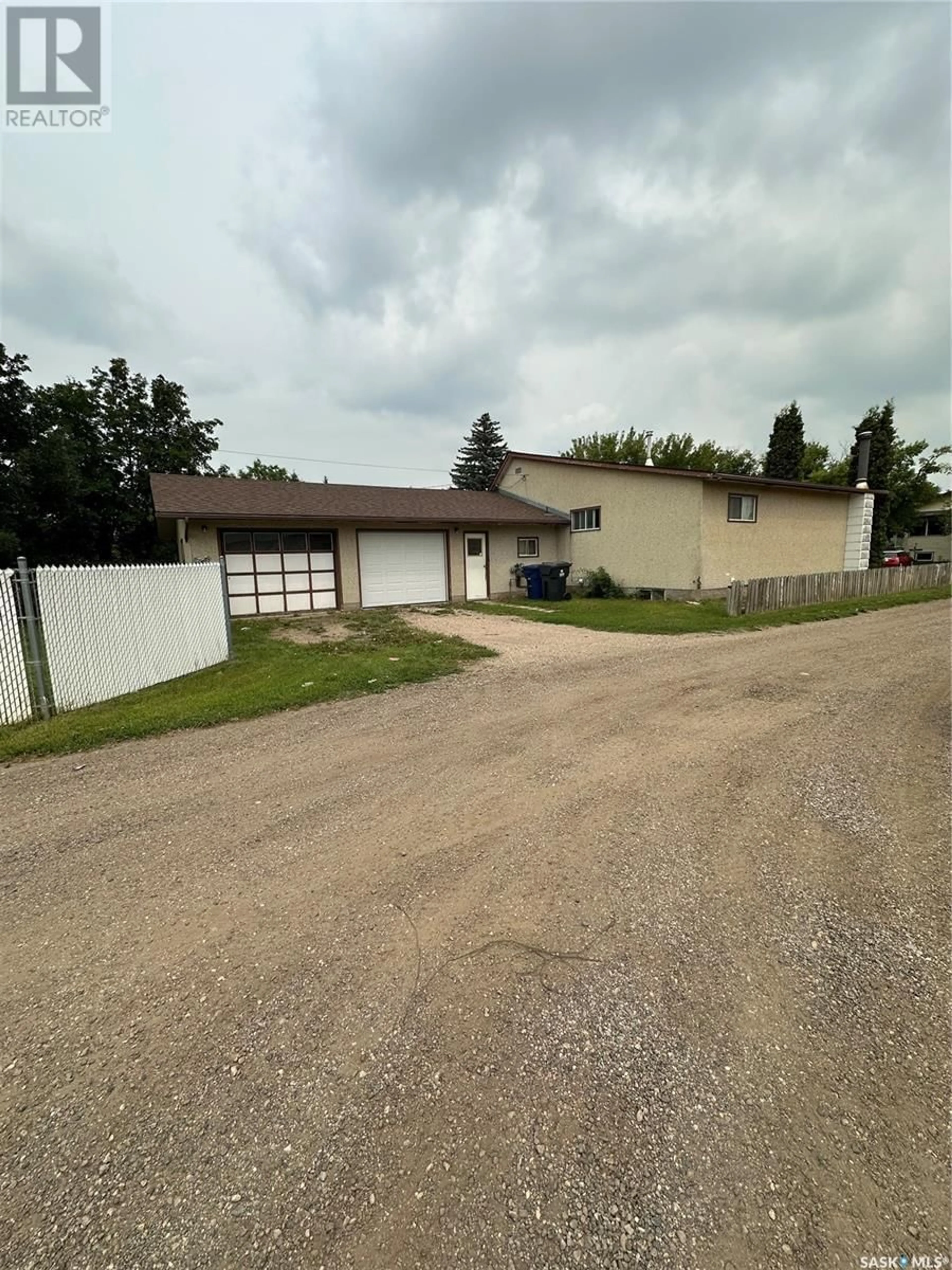 A pic from outside/outdoor area/front of a property/back of a property/a pic from drone, building for 101 4TH AVENUE, Warman Saskatchewan S0K4S0