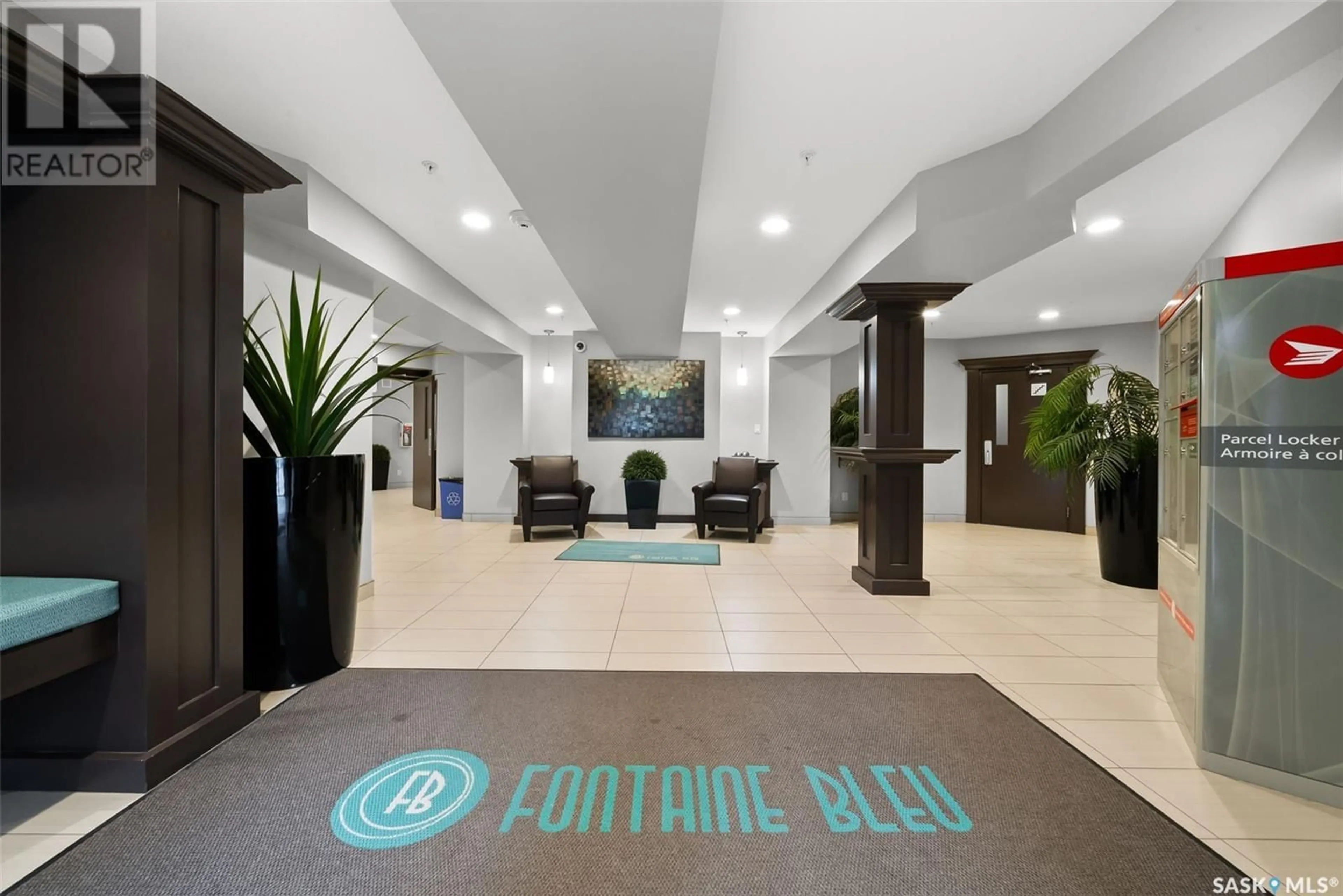 Lobby for 306 - 5301 UNIVERSAL CRESCENT, Regina Saskatchewan S4W0L2