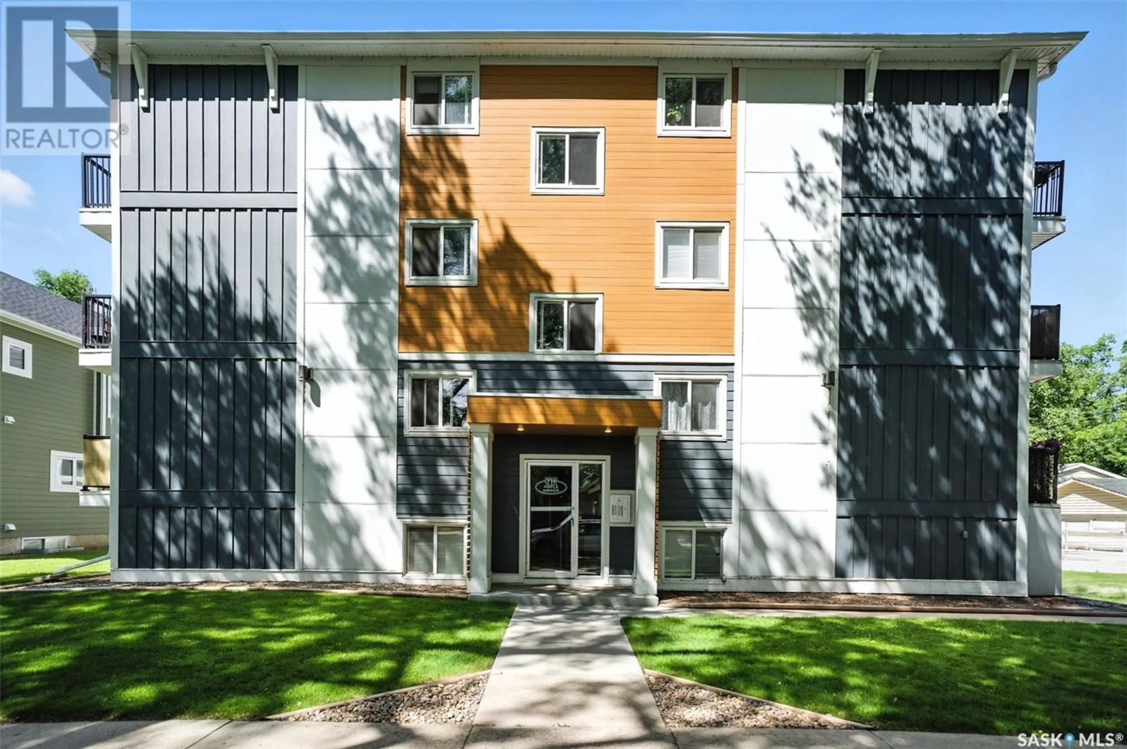 Unknown for E - 11 719 10TH STREET, Saskatoon Saskatchewan S7H0H2