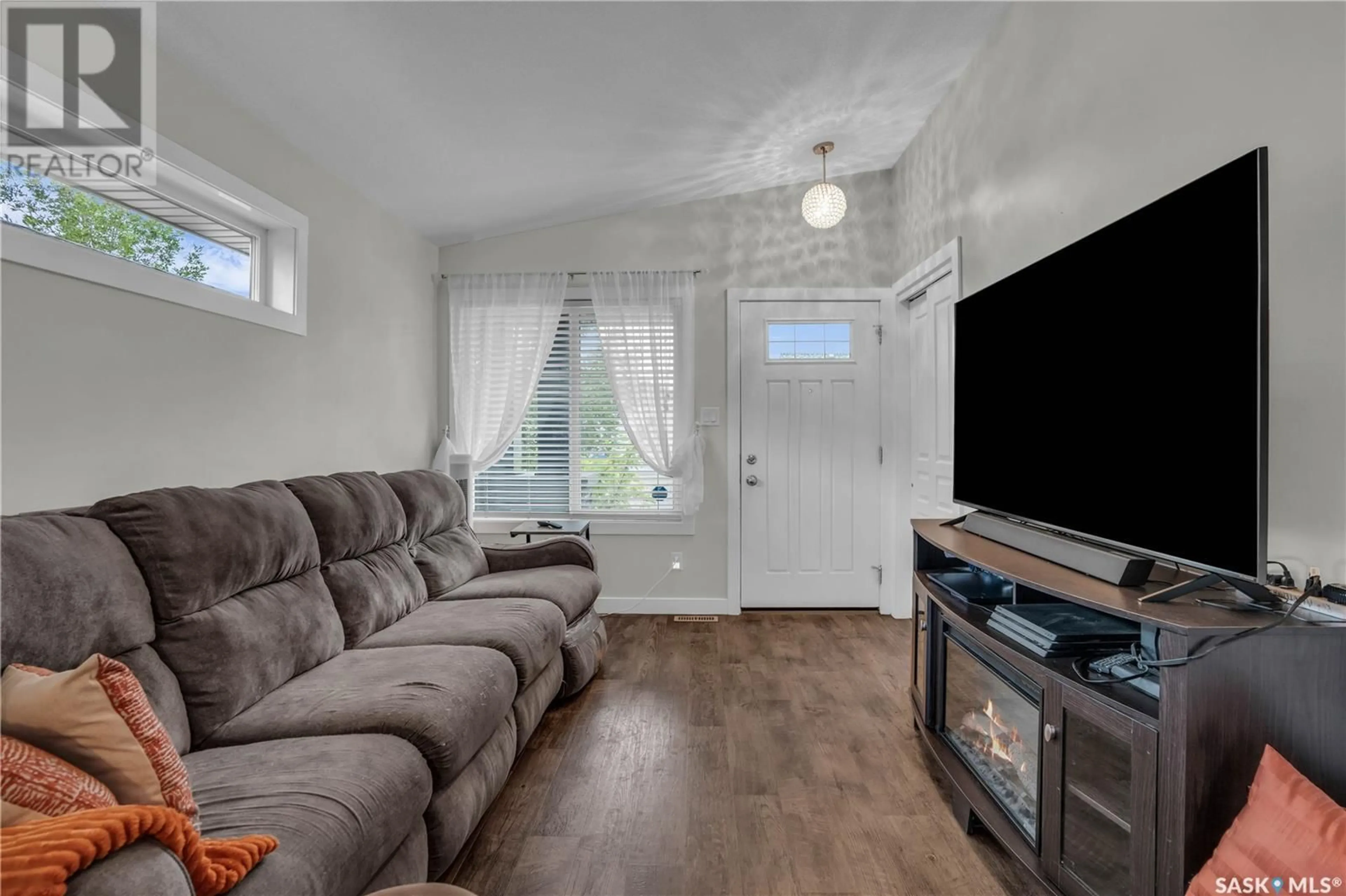 Living room with furniture, unknown for 5413 CAMPLING AVENUE, Regina Saskatchewan S4W0L5