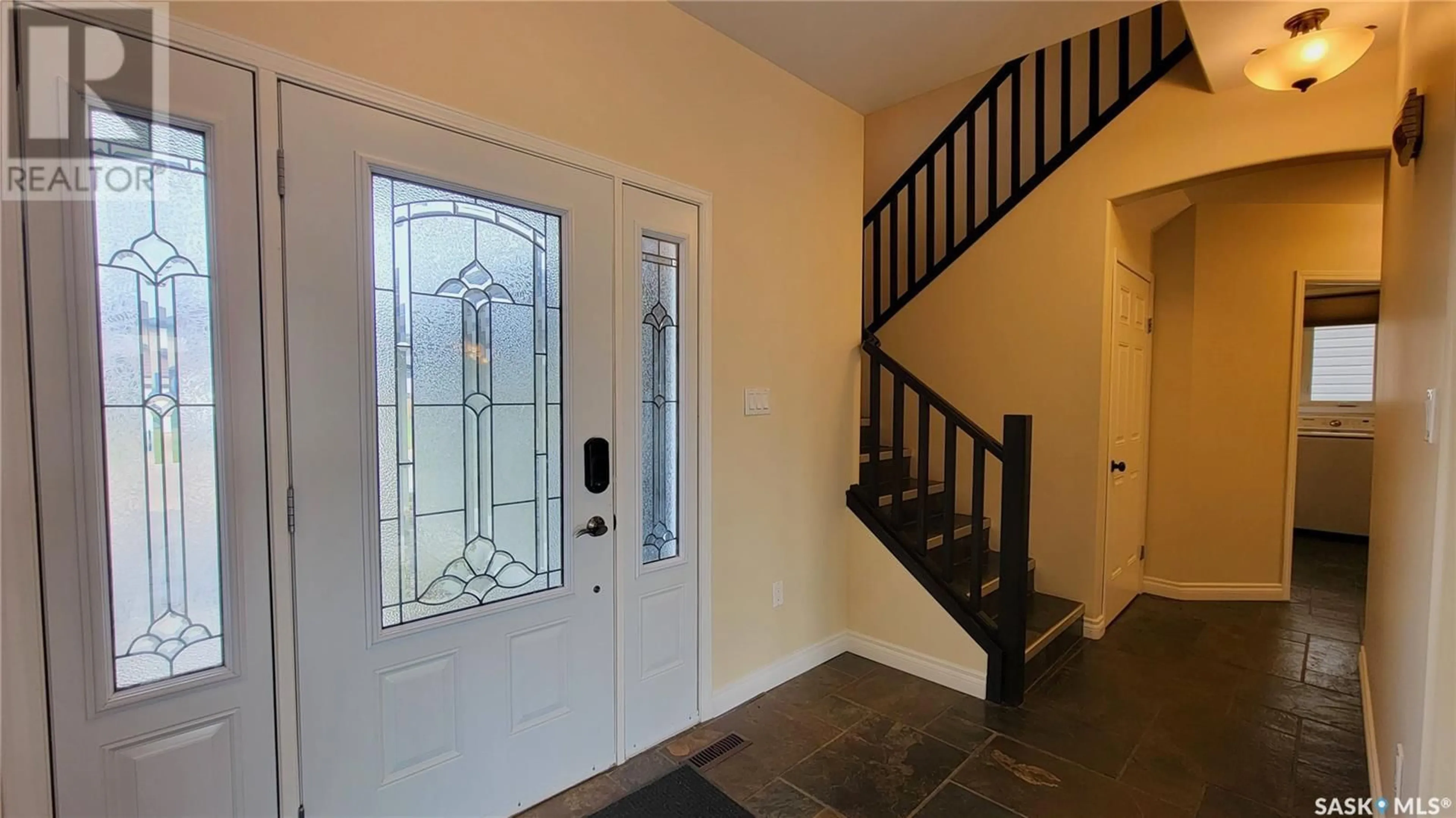 Indoor entryway for 10304 BUNCE CRESCENT, North Battleford Saskatchewan S9A3Y5