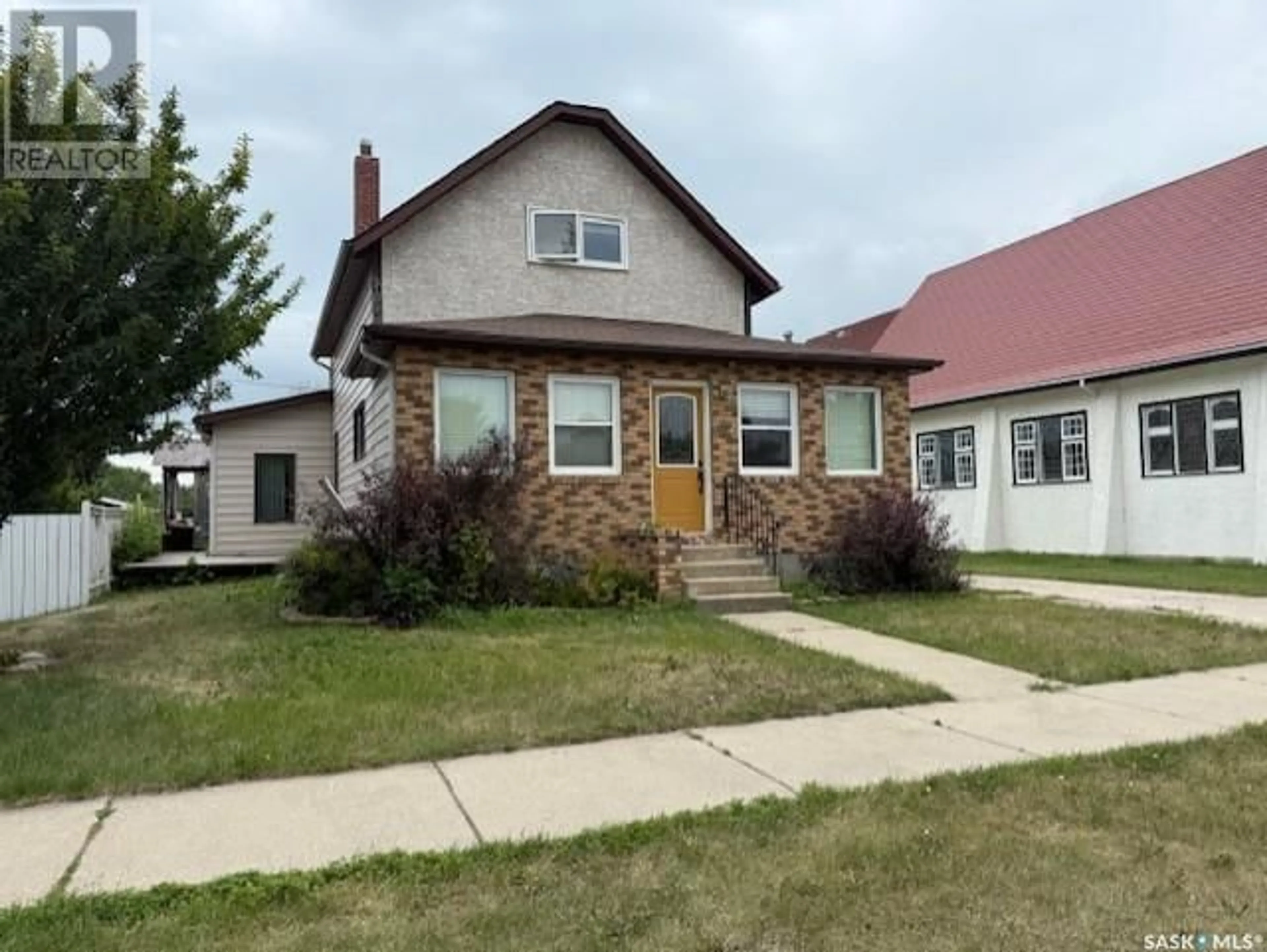 Unknown for 620 MAIN STREET, Melville Saskatchewan S0A2P0