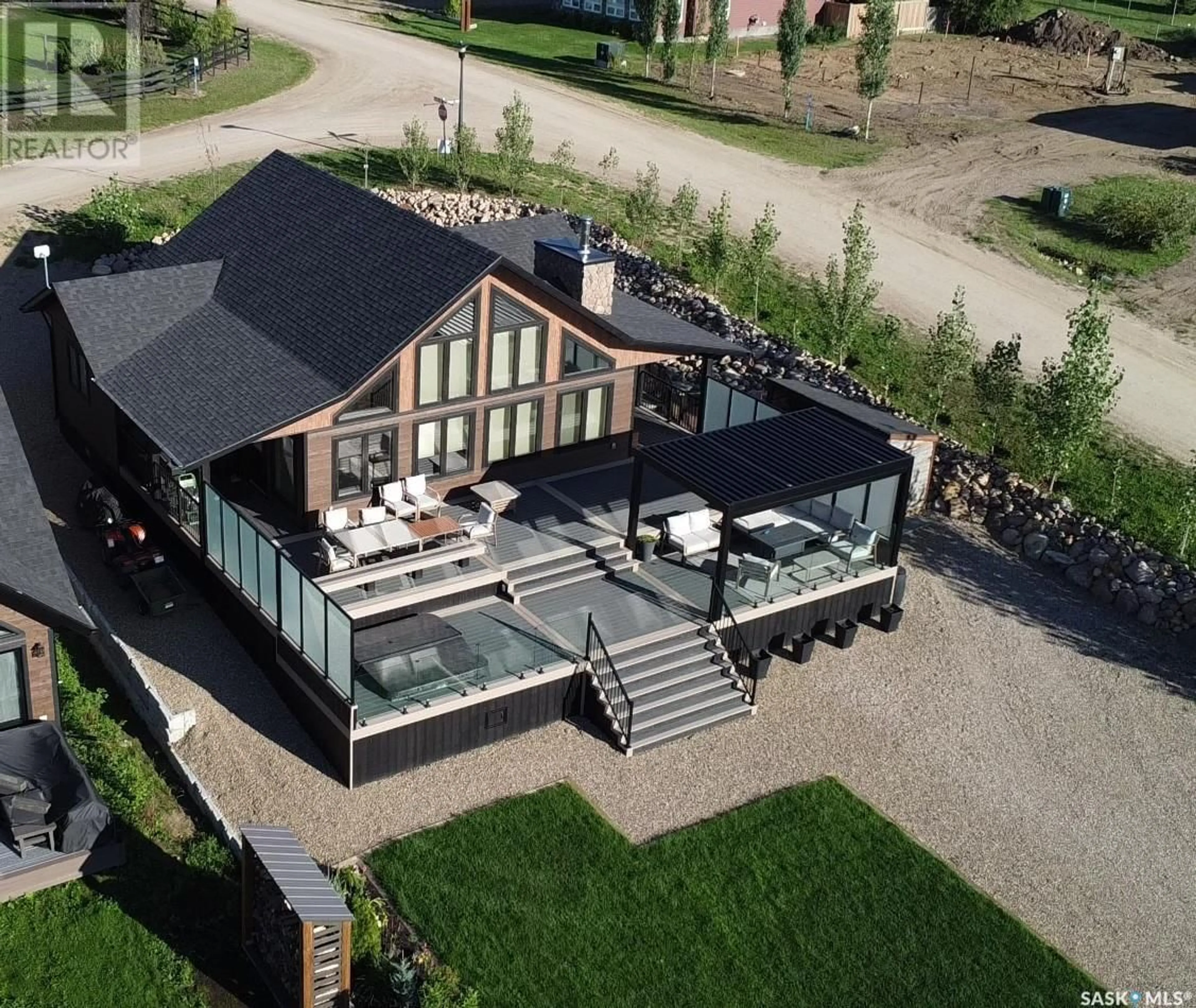 A pic from outside/outdoor area/front of a property/back of a property/a pic from drone, unknown for 801 SPRUCE STREET, Goodsoil Saskatchewan S0M1A0