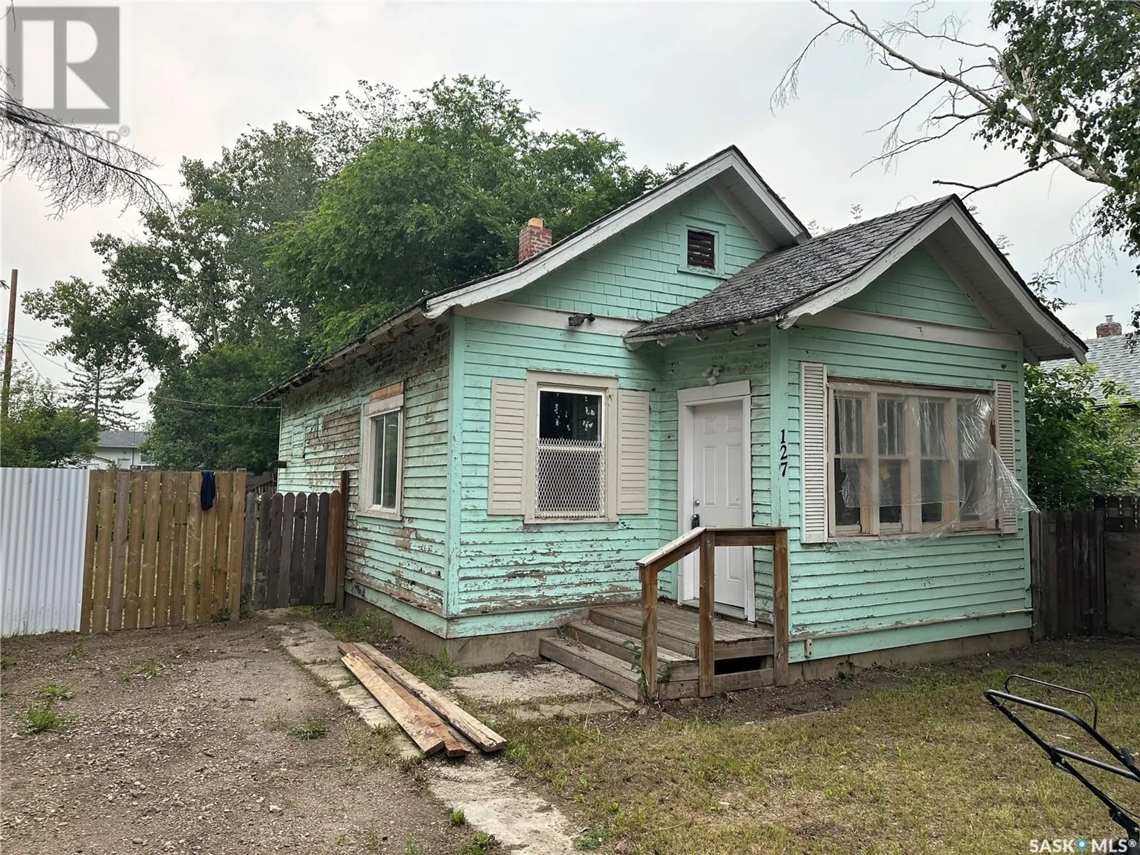 Unknown for 127 S AVENUE S, Saskatoon Saskatchewan S7M2Z7