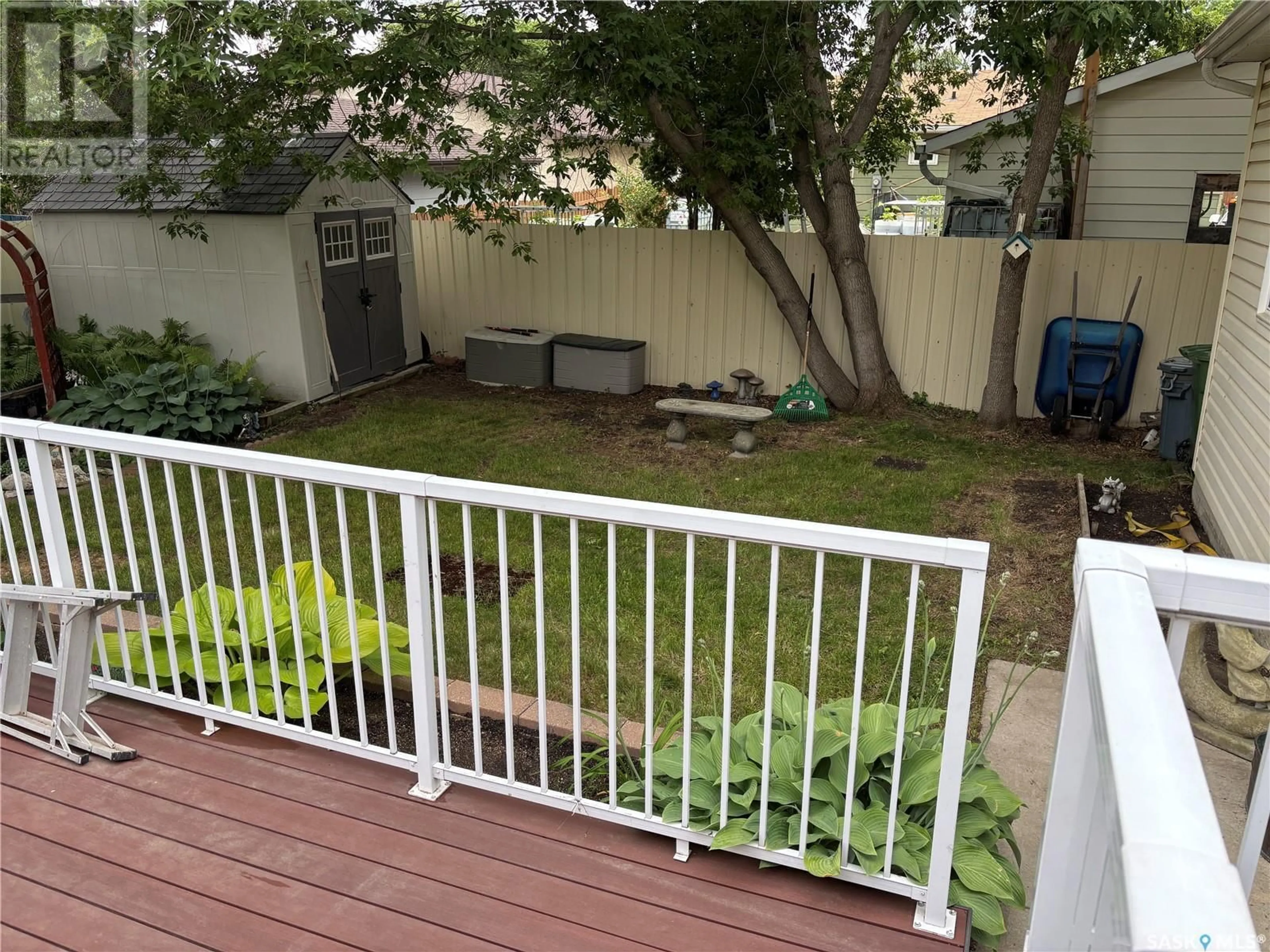 Patio, street for 26 JOYCE CRESCENT, Regina Saskatchewan S4N5G3