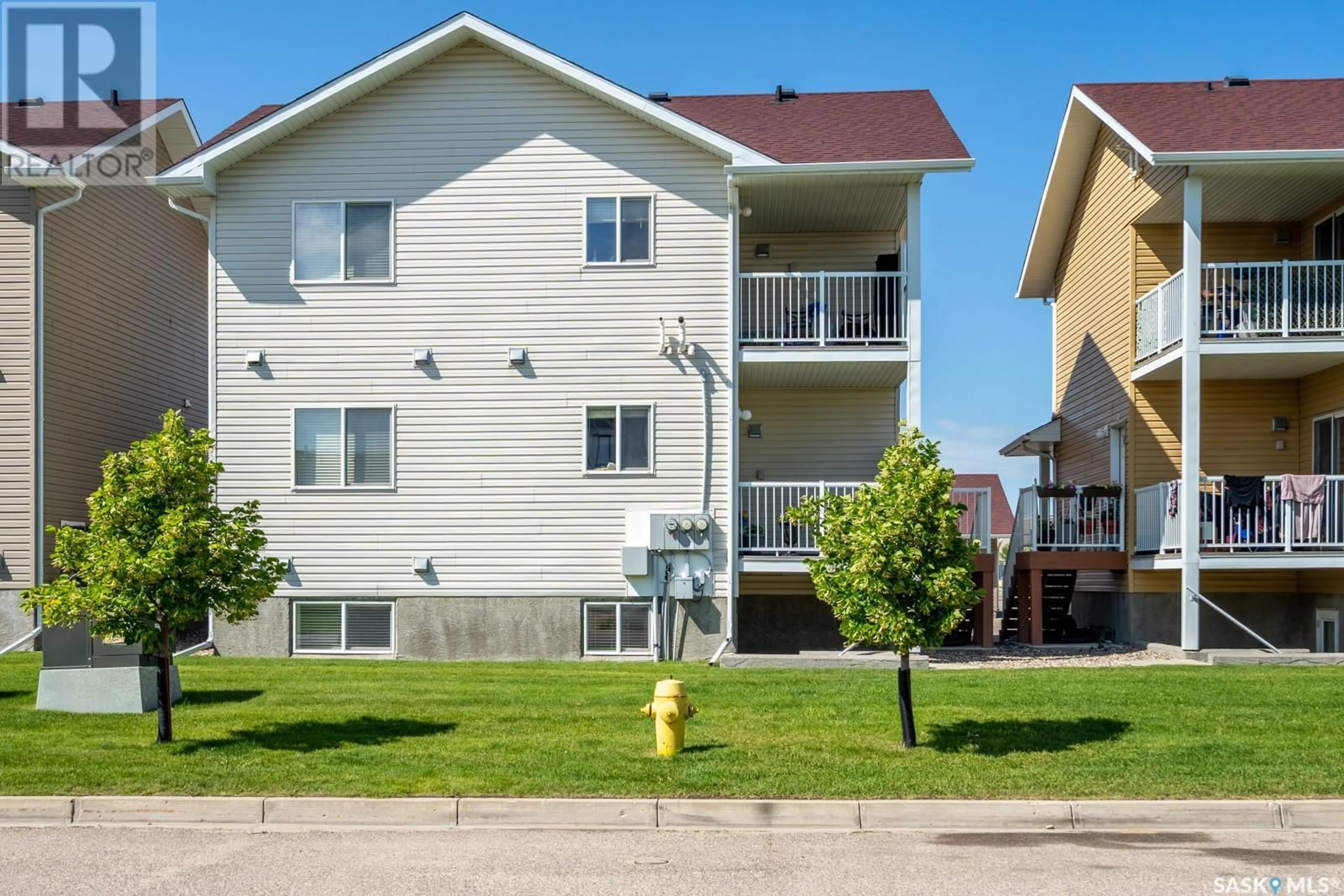 Unknown for 5004 - 37 JAMES HILL ROAD, Regina Saskatchewan S4W0E8