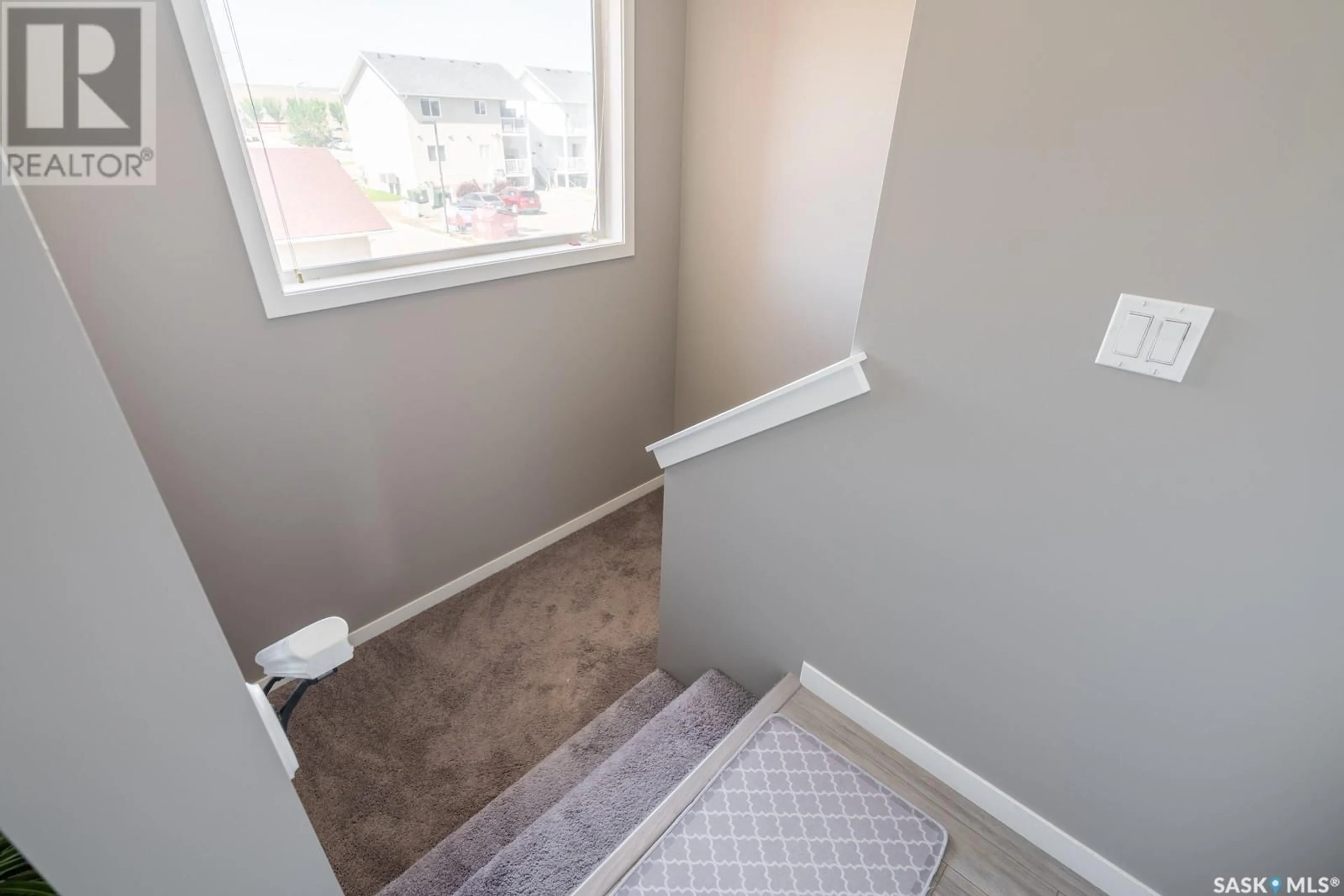 A pic of a room for 5004 - 37 JAMES HILL ROAD, Regina Saskatchewan S4W0E8