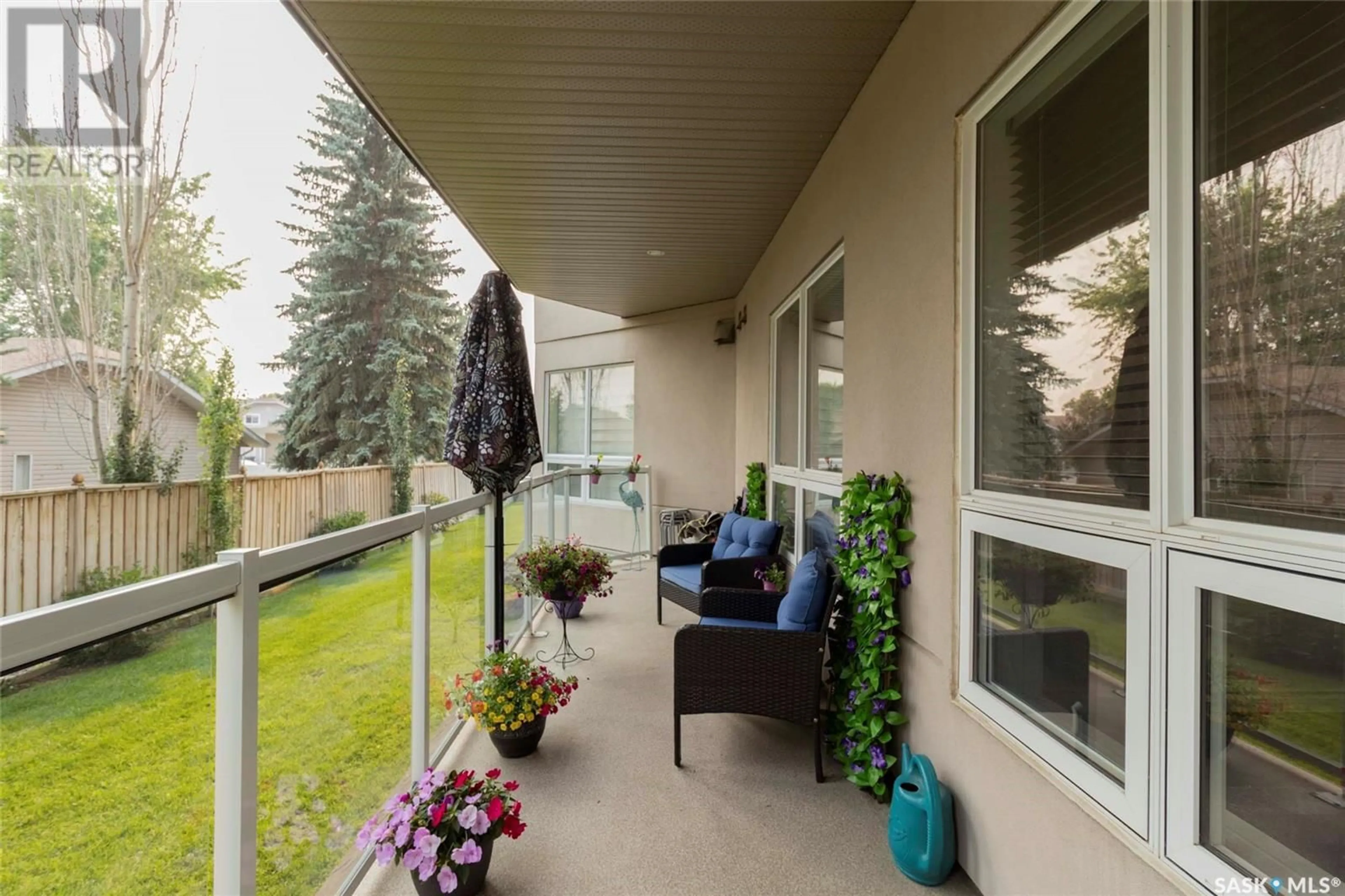 Patio, mountain view for 104 - 227 PINEHOUSE DRIVE, Saskatoon Saskatchewan S7K6N9