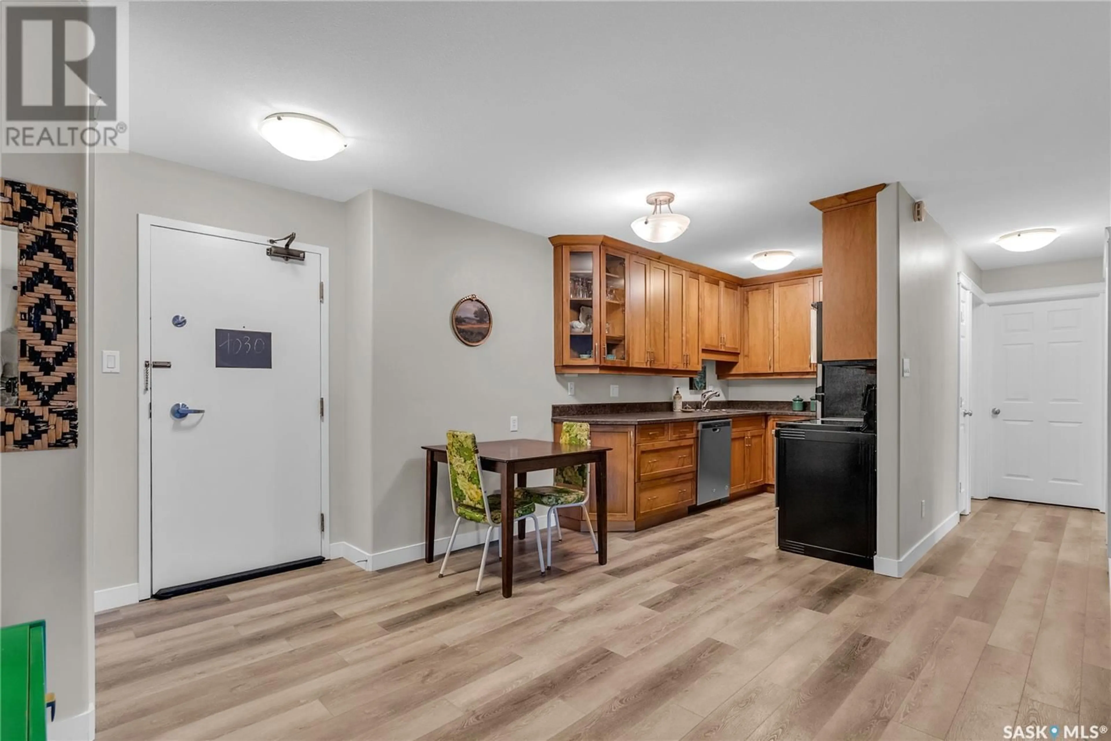 Unknown for 403 - 201 TAIT COURT, Saskatoon Saskatchewan S7H5L3