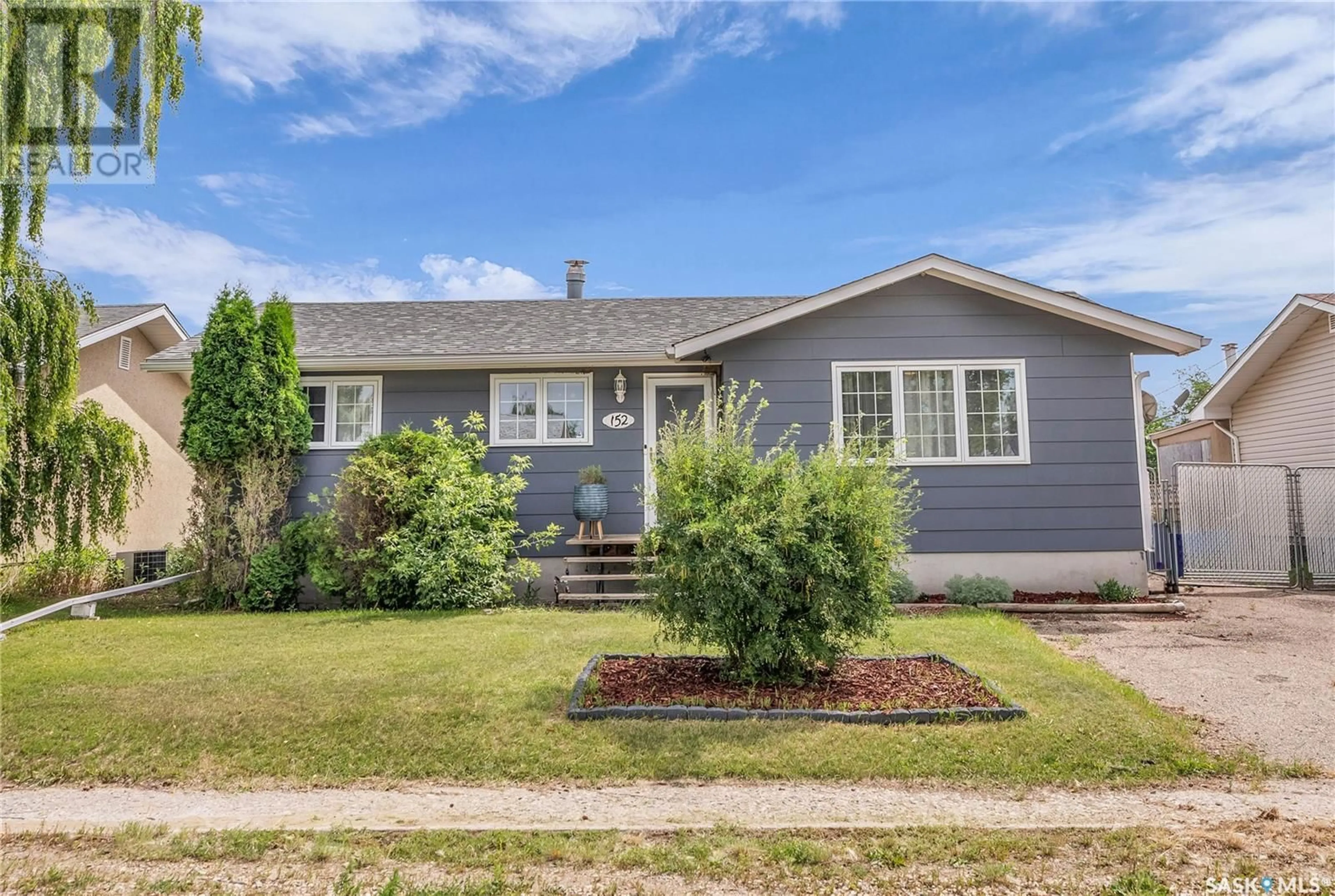 Home with vinyl exterior material, street for 152 SYLVITE CRESCENT, Allan Saskatchewan S0K0C0