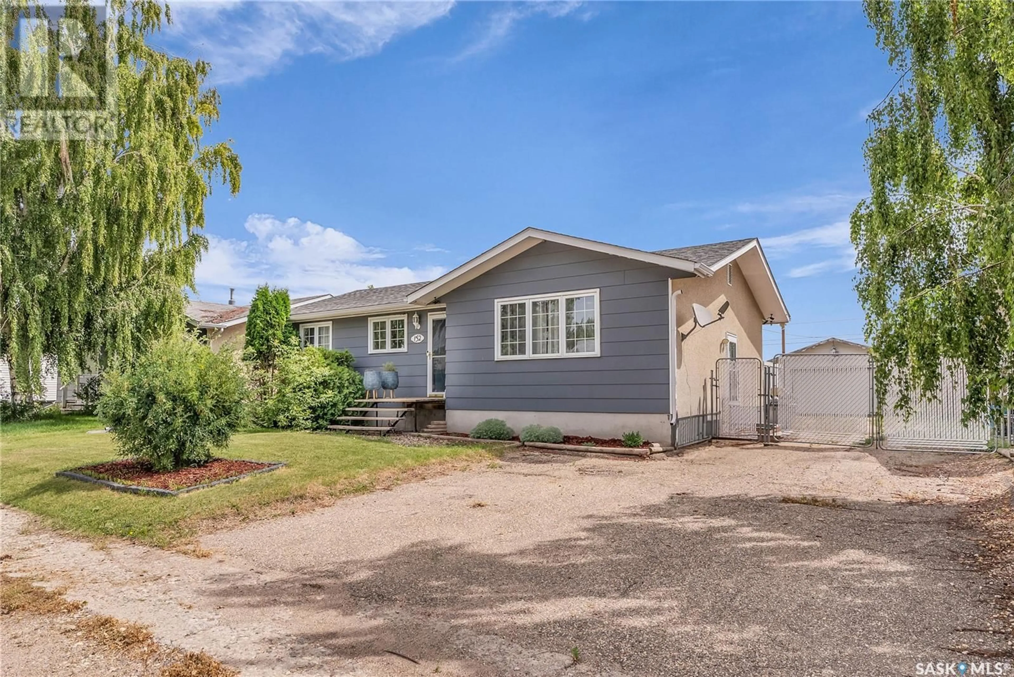 Home with vinyl exterior material, street for 152 SYLVITE CRESCENT, Allan Saskatchewan S0K0C0