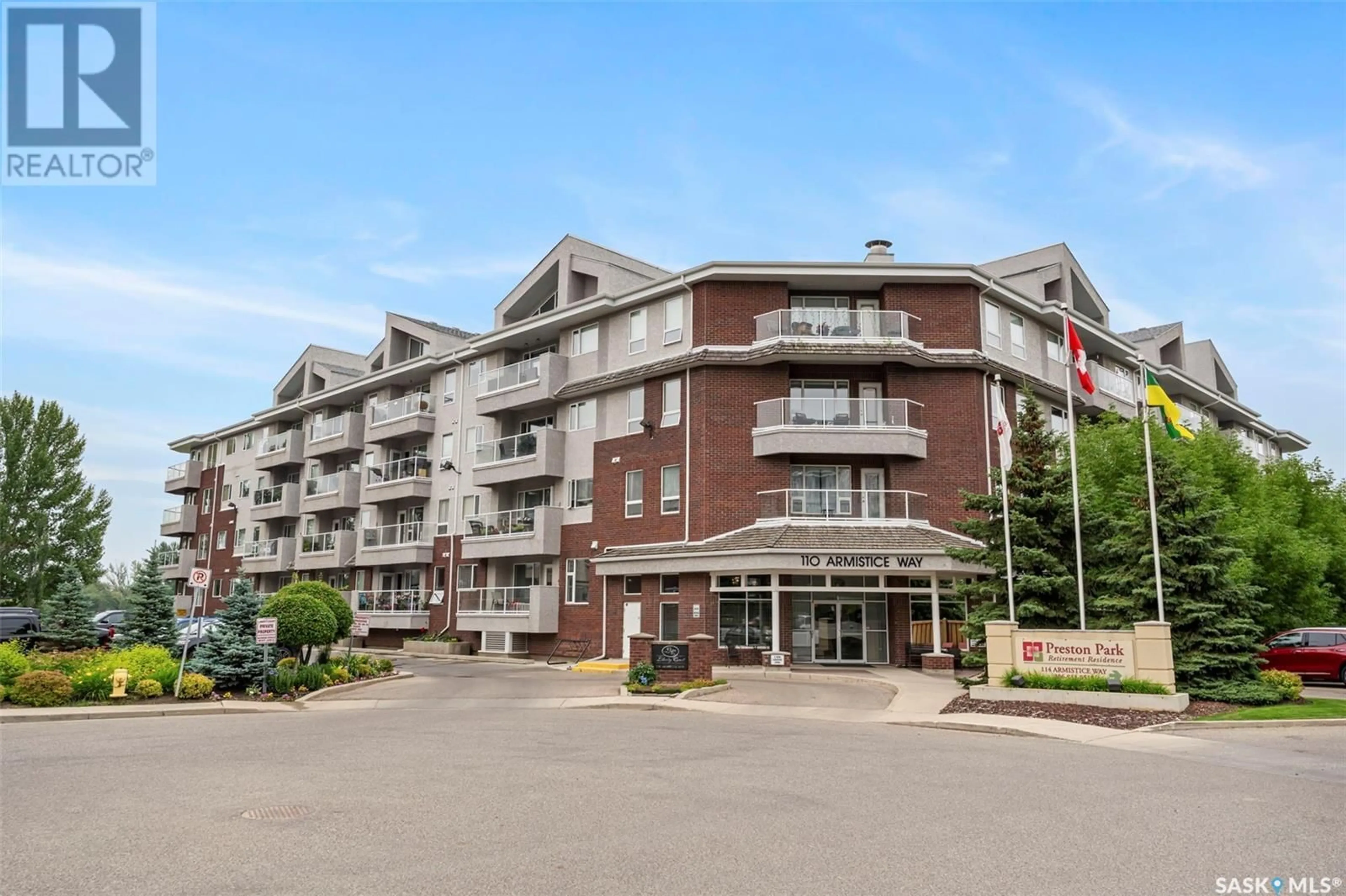 Patio, mountain view for 214 110 ARMISTICE WAY, Saskatoon Saskatchewan S7J5L8