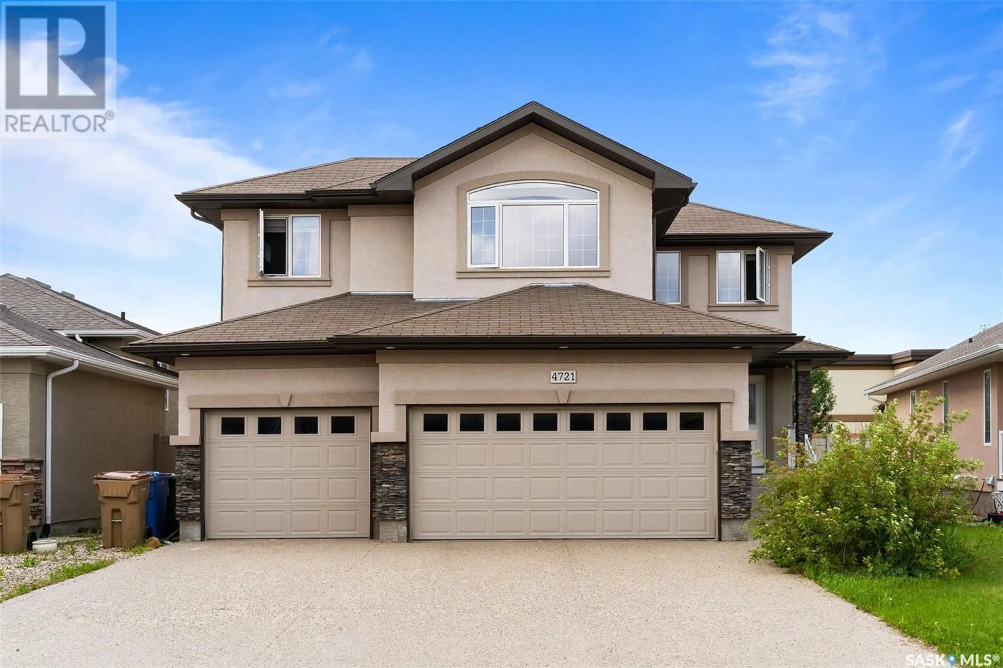 Home with vinyl exterior material, street for 4721 HAMES CRESCENT, Regina Saskatchewan S4W0B3