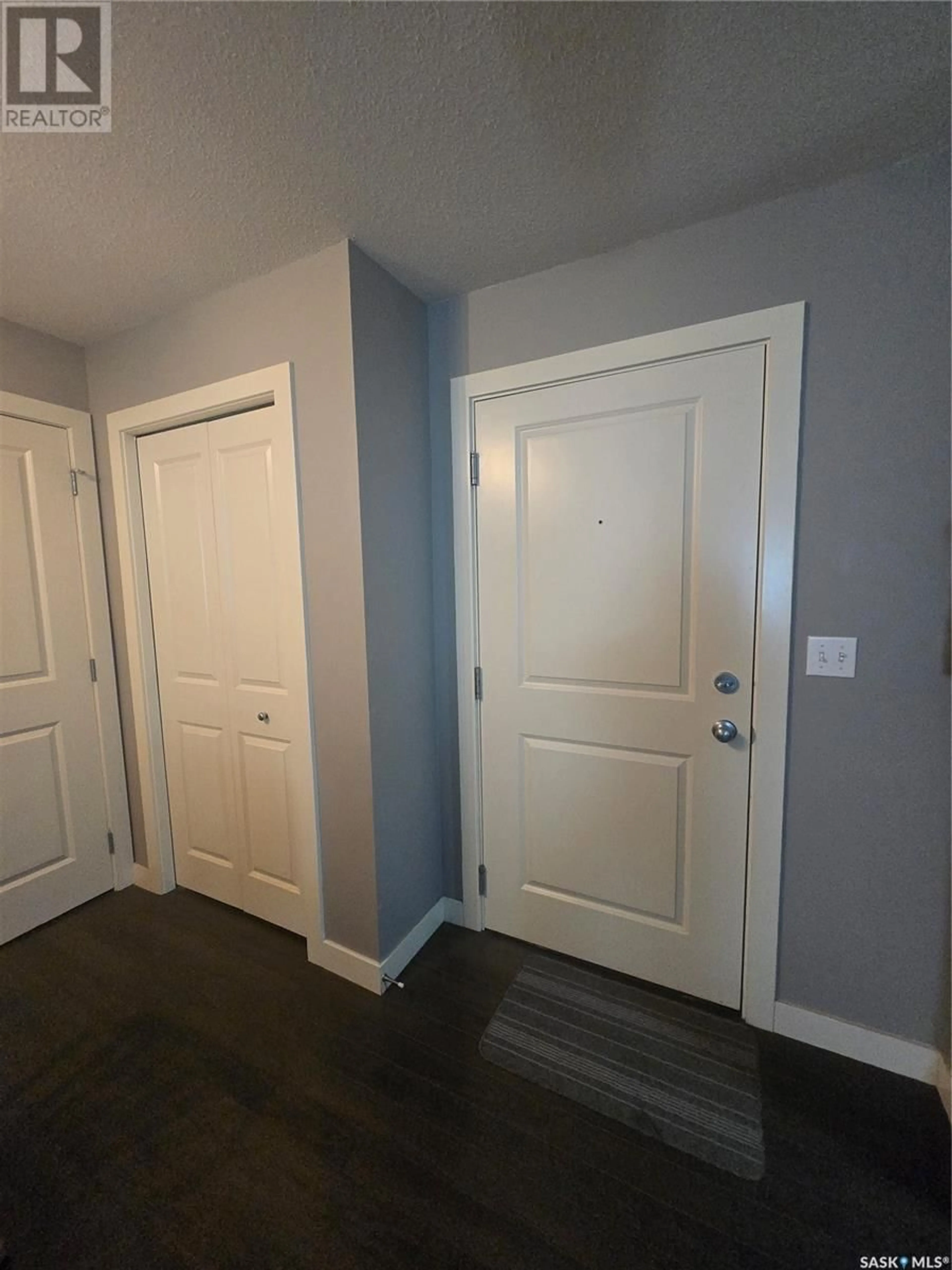 Indoor entryway for 108 - 308 PETTERSON DRIVE, Estevan Saskatchewan S4A2B8