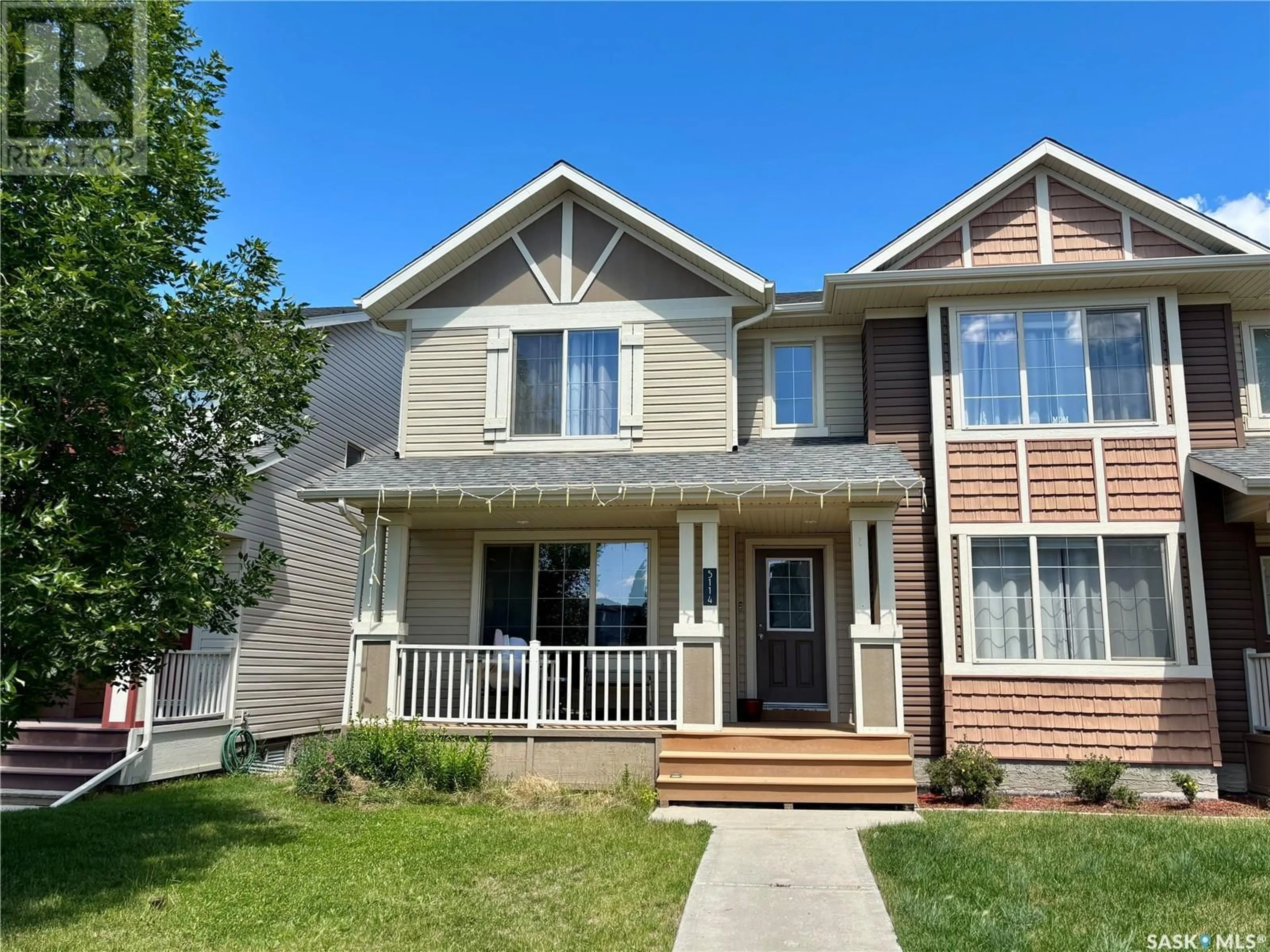 Home with vinyl exterior material, street for 5114 MITCHINSON WAY, Regina Saskatchewan S4W0J9