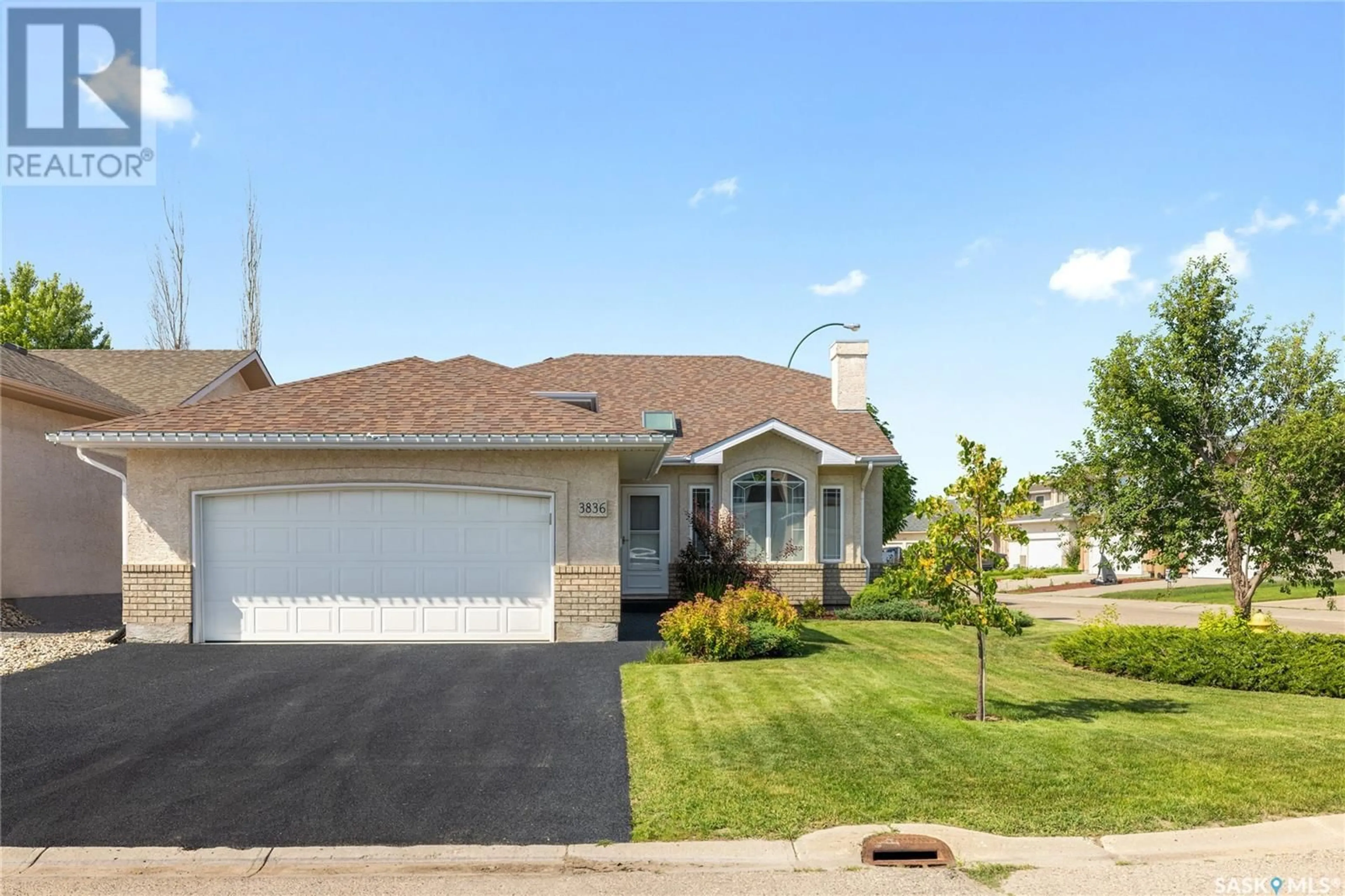 Home with vinyl exterior material, street for 3836 THAMES ROAD, Regina Saskatchewan S4V3A5