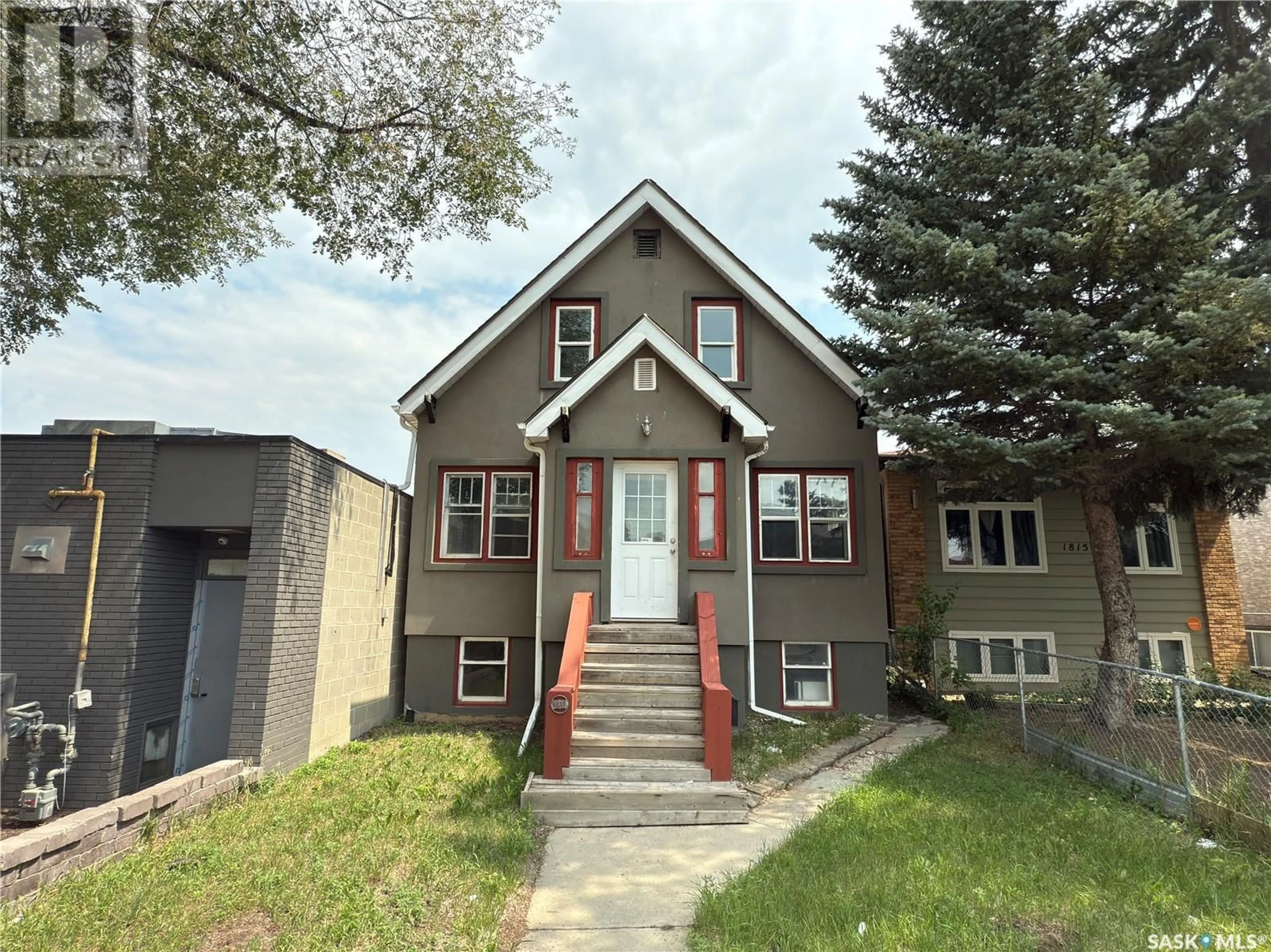 Unknown for 1811 ST JOHN STREET, Regina Saskatchewan S4P1S1