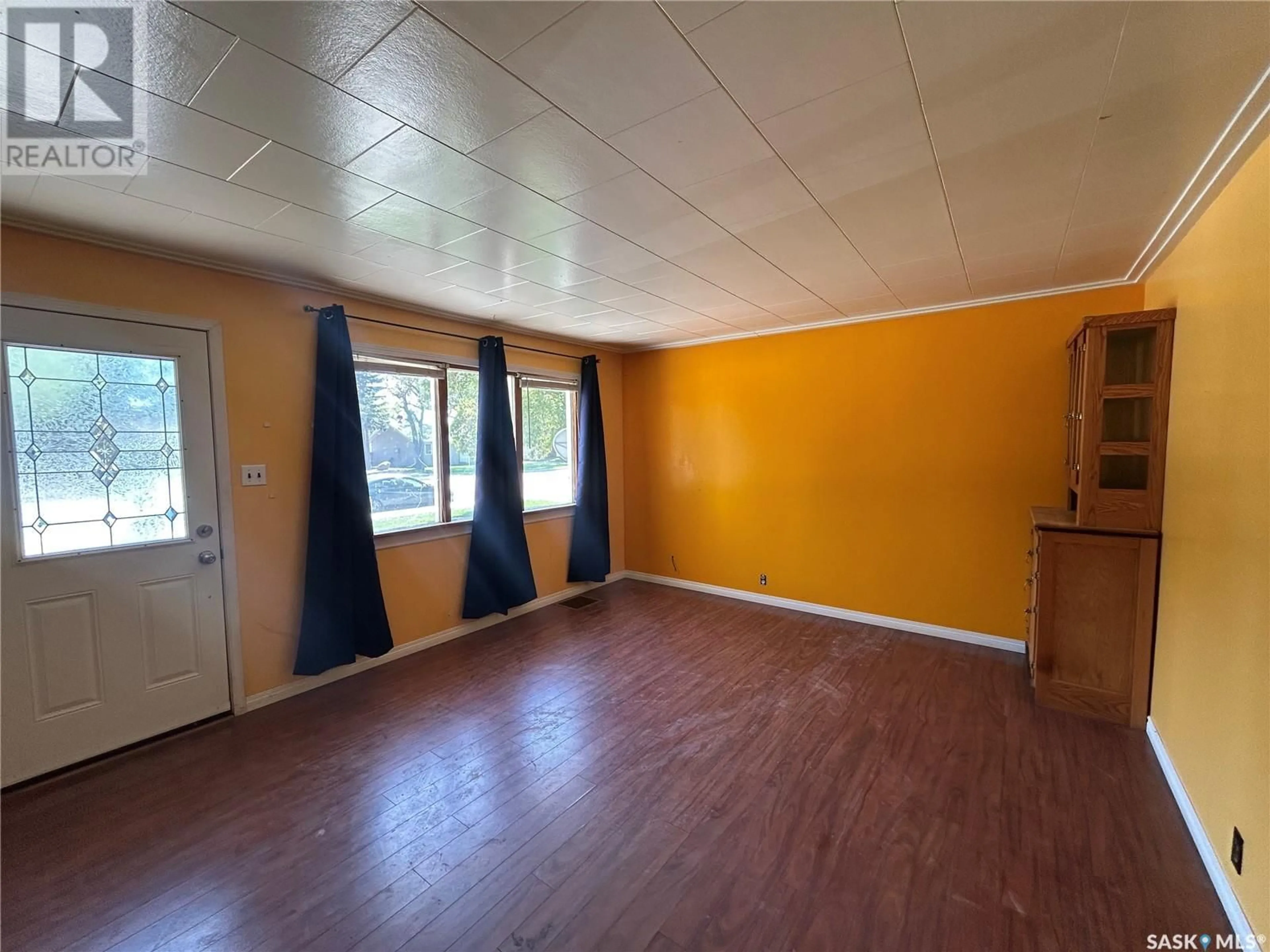 A pic of a room for 560 BROADWAY STREET, Fort Qu'Appelle Saskatchewan S0G1S0