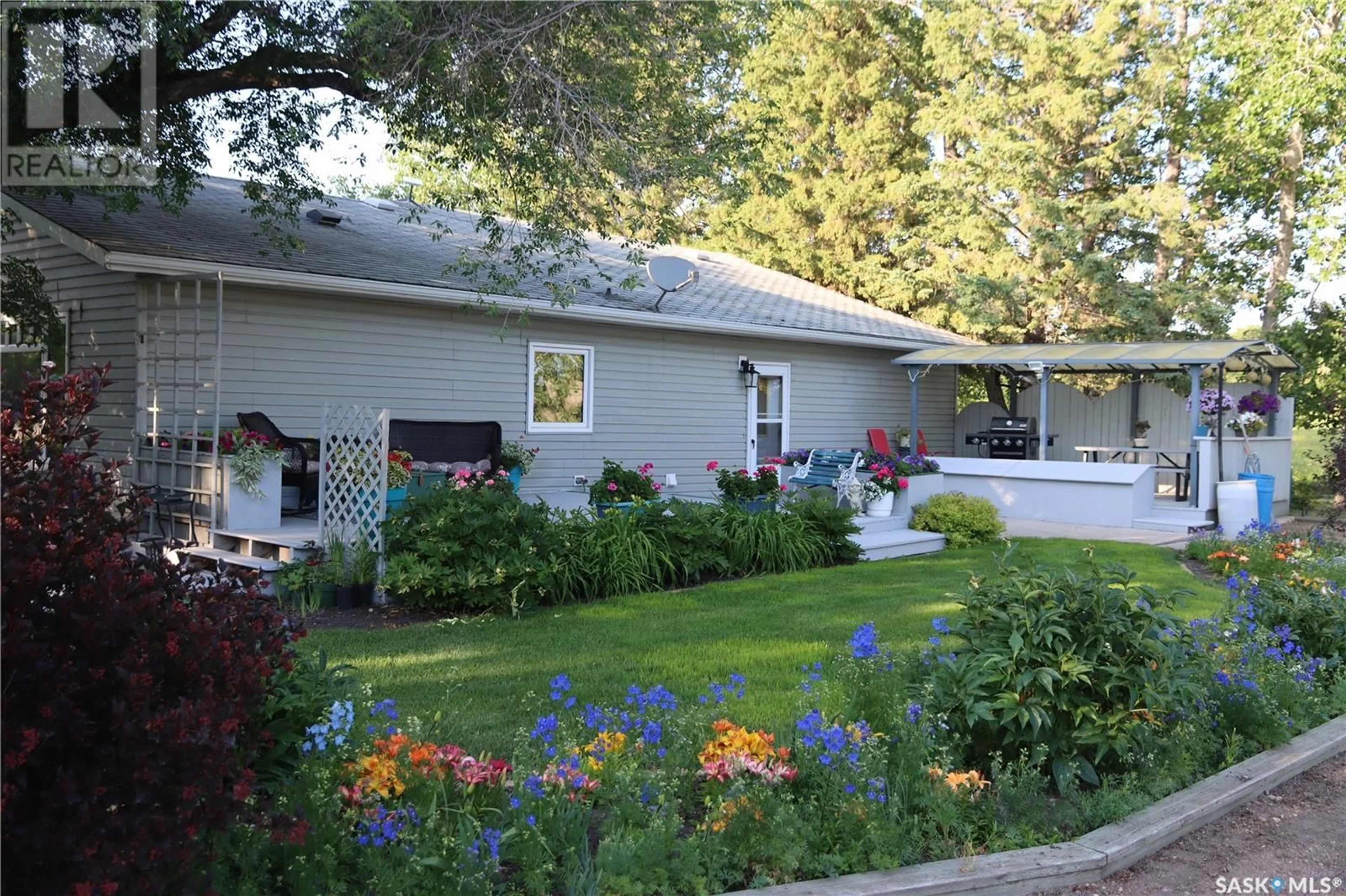 Patio, street for 407 CHURCH ROAD, St.Benedict Saskatchewan S0K3T0