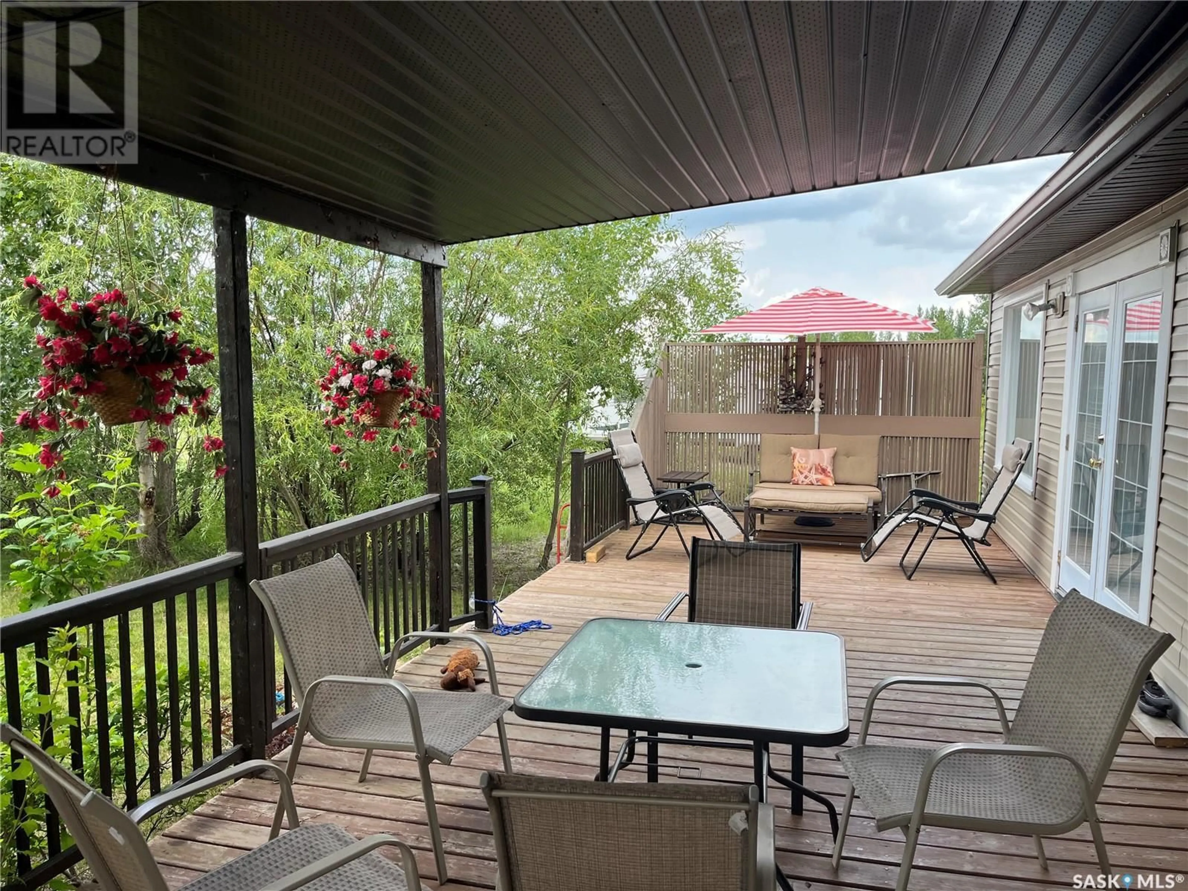 Patio, water/lake/river/ocean view for 104 HEISTAD PLACE, Fishing Lake Saskatchewan S0A1Y0