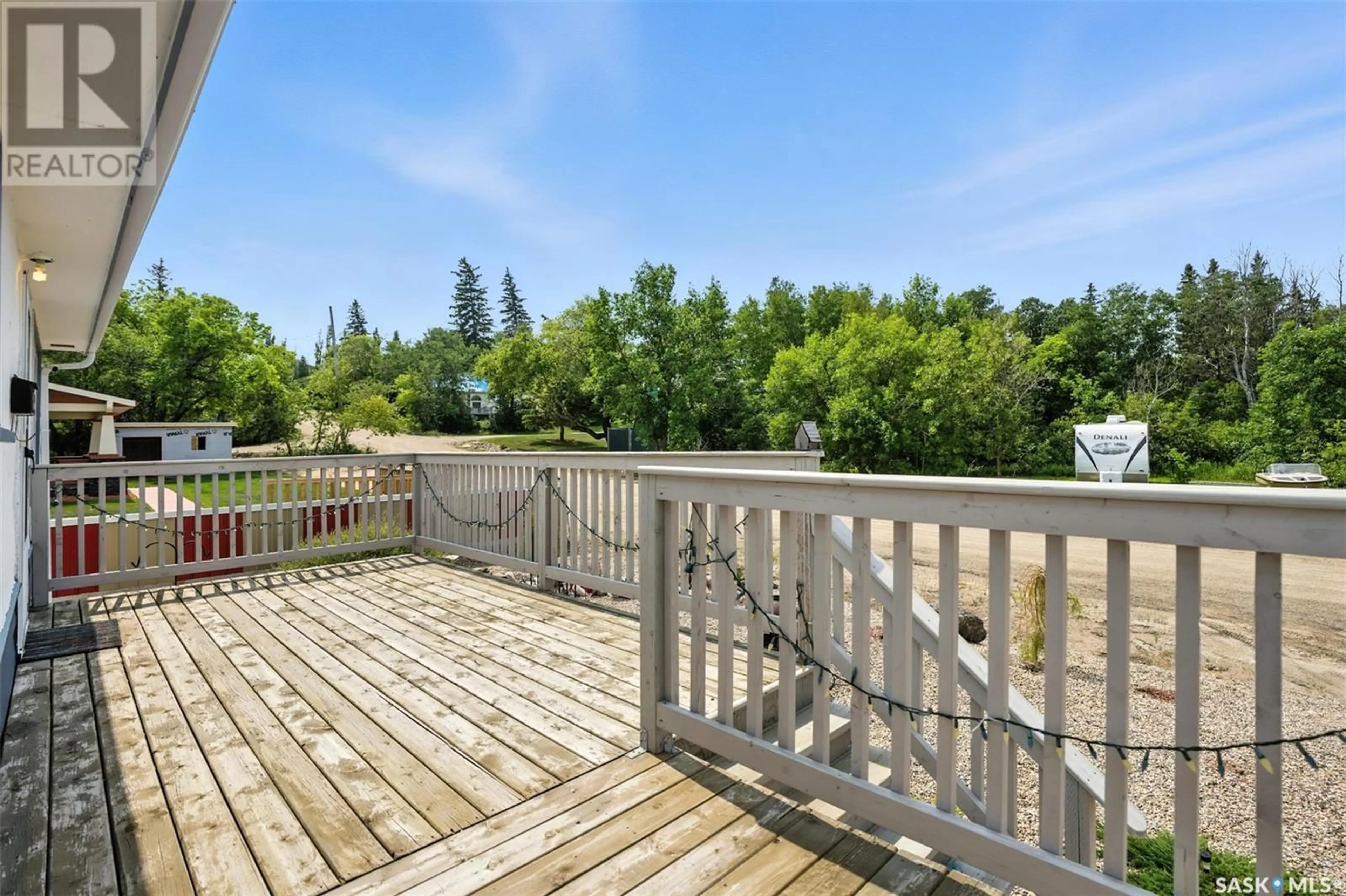 Patio, water/lake/river/ocean view for E - 105-104 JEAN STREET, Manitou Beach Saskatchewan S0K4T1
