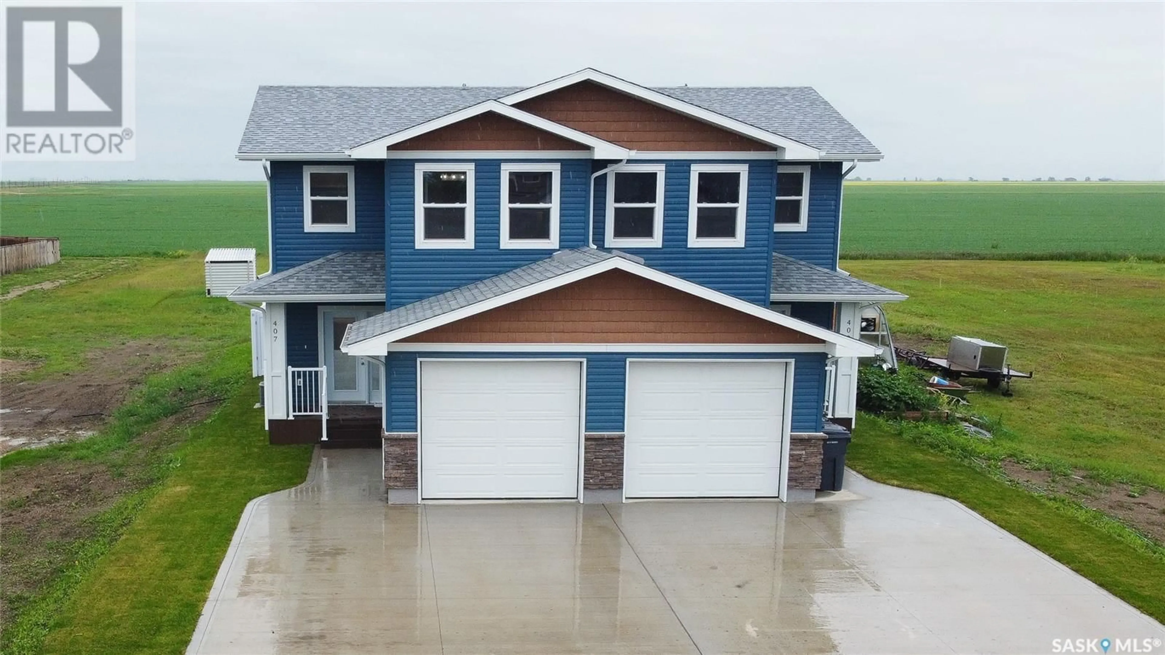 Home with vinyl exterior material, unknown for 407 ELDER STREET, Pense Saskatchewan S0G3W0