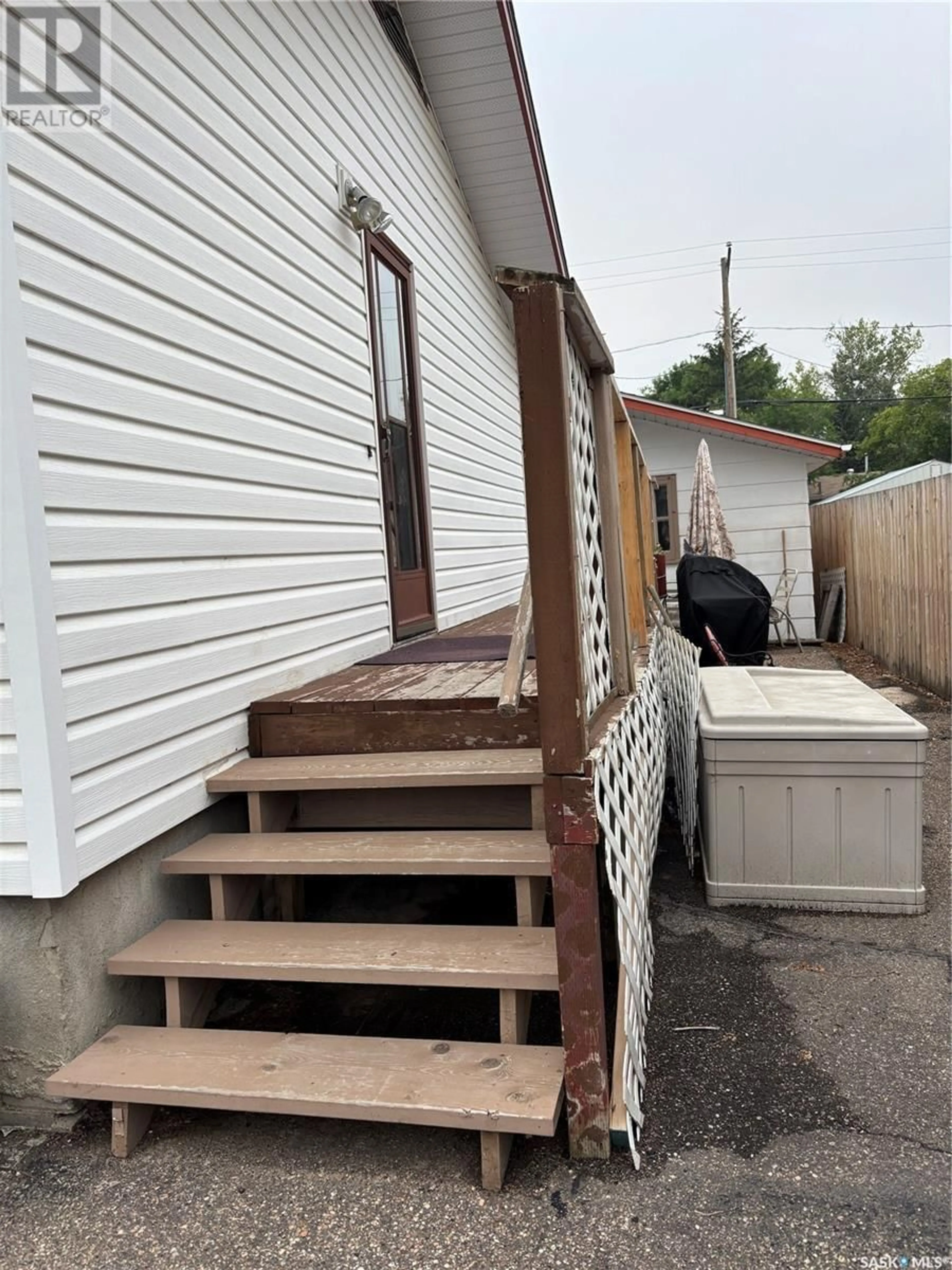 Unknown for 207 GRIFFIN STREET, Maple Creek Saskatchewan S0N1N0