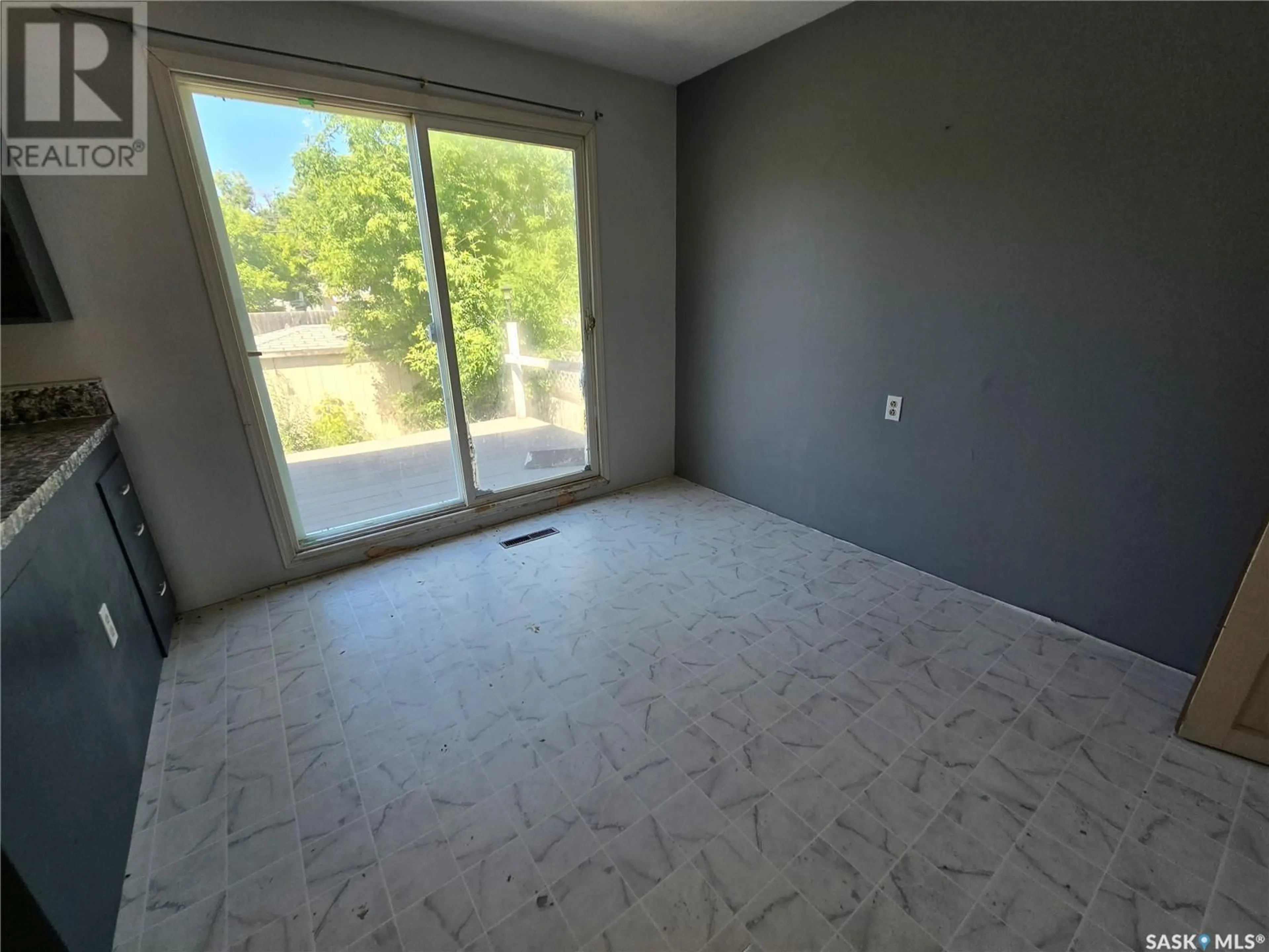 A pic of a room for 223 MERGENS STREET, Weyburn Saskatchewan S4H1R4