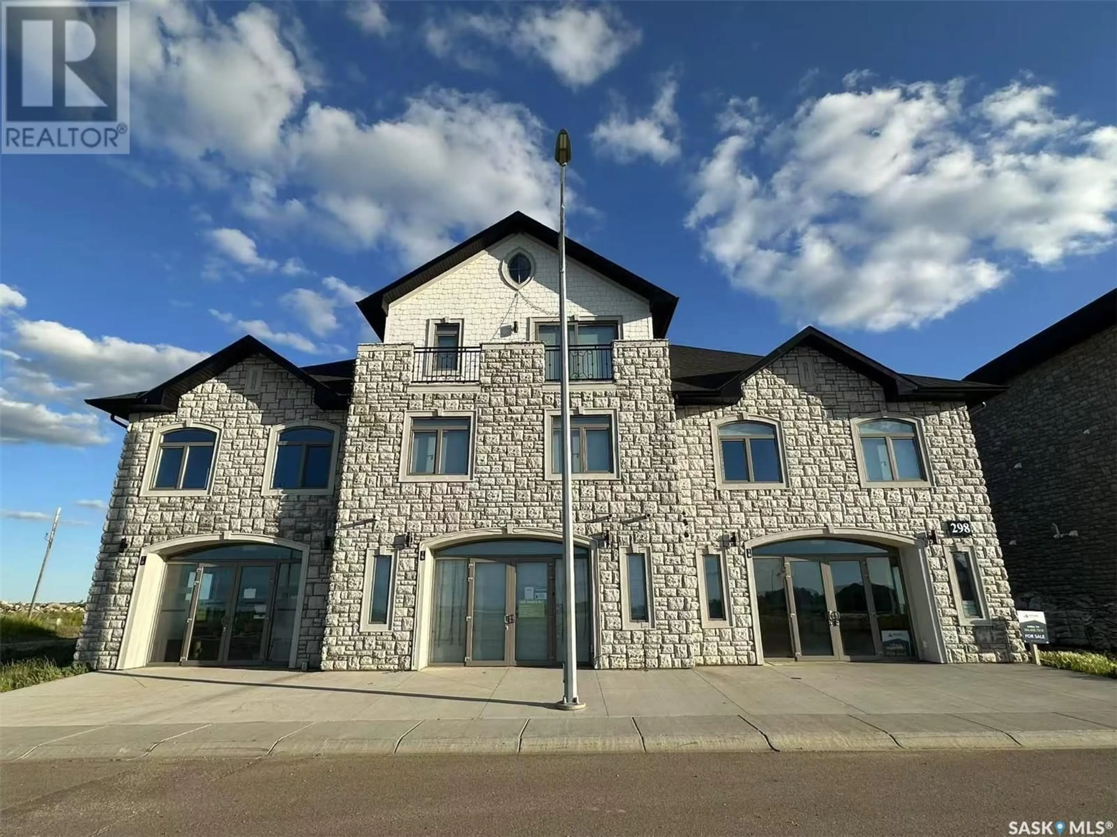 Unknown for 2 298 PRAIRIE DAWN DRIVE, Dundurn Saskatchewan S0K1K0