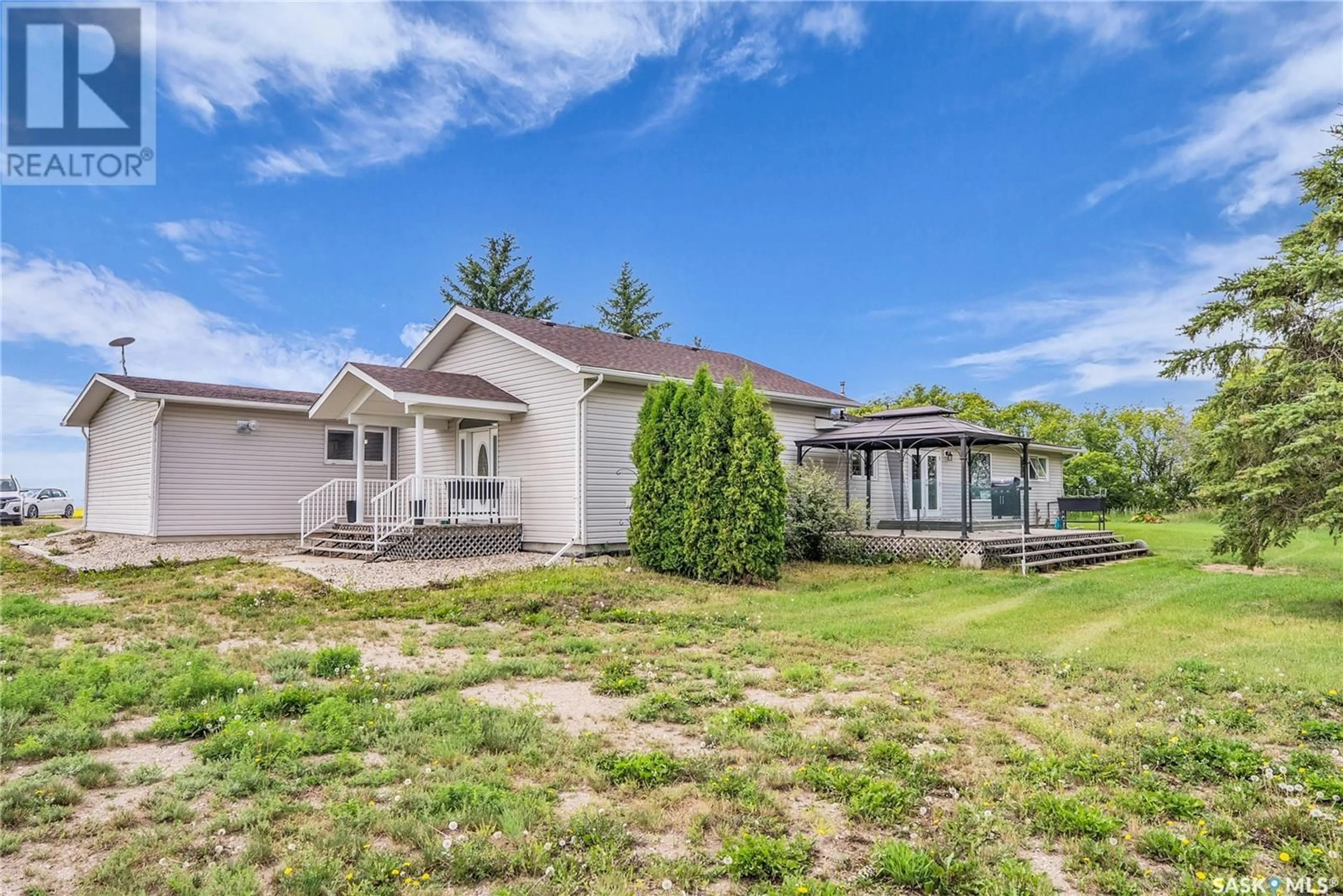 A pic from outside/outdoor area/front of a property/back of a property/a pic from drone, unknown for 209 NEW STEINBACH ROAD, Aberdeen Rm No. 373 Saskatchewan S0K0A0