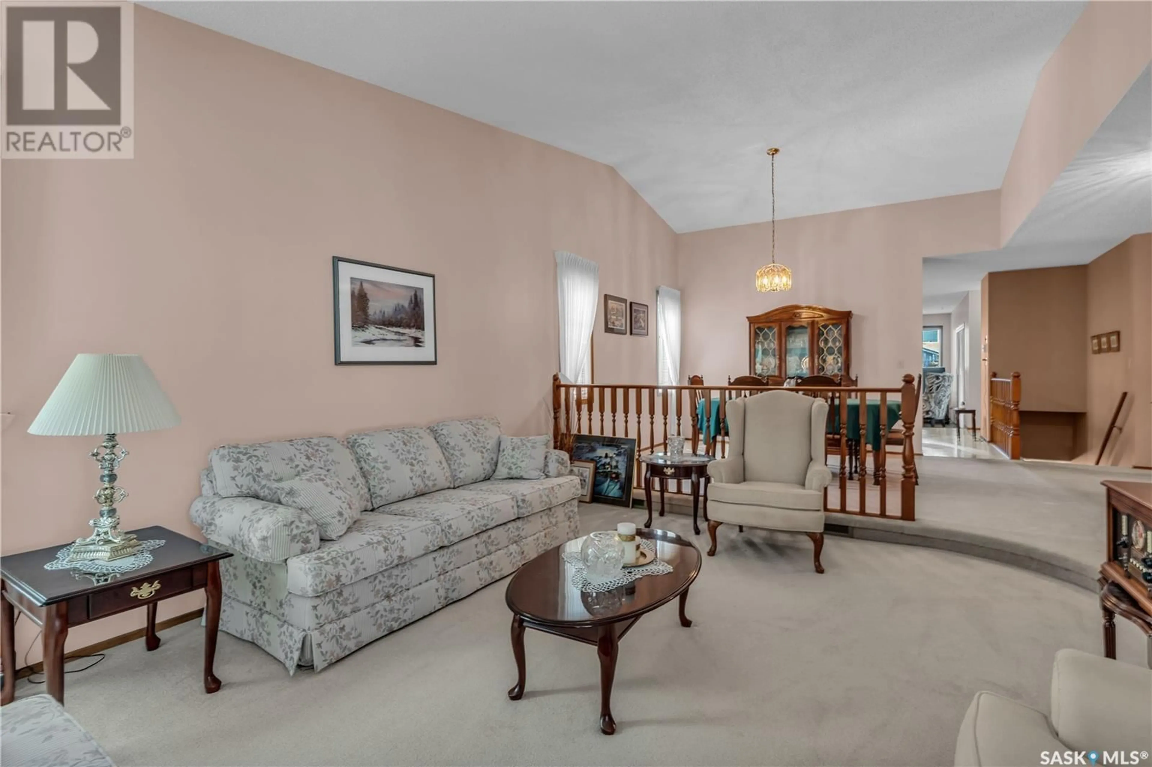 Living room with furniture, unknown for 606 WHITEWOOD WAY, Saskatoon Saskatchewan S7J4L6