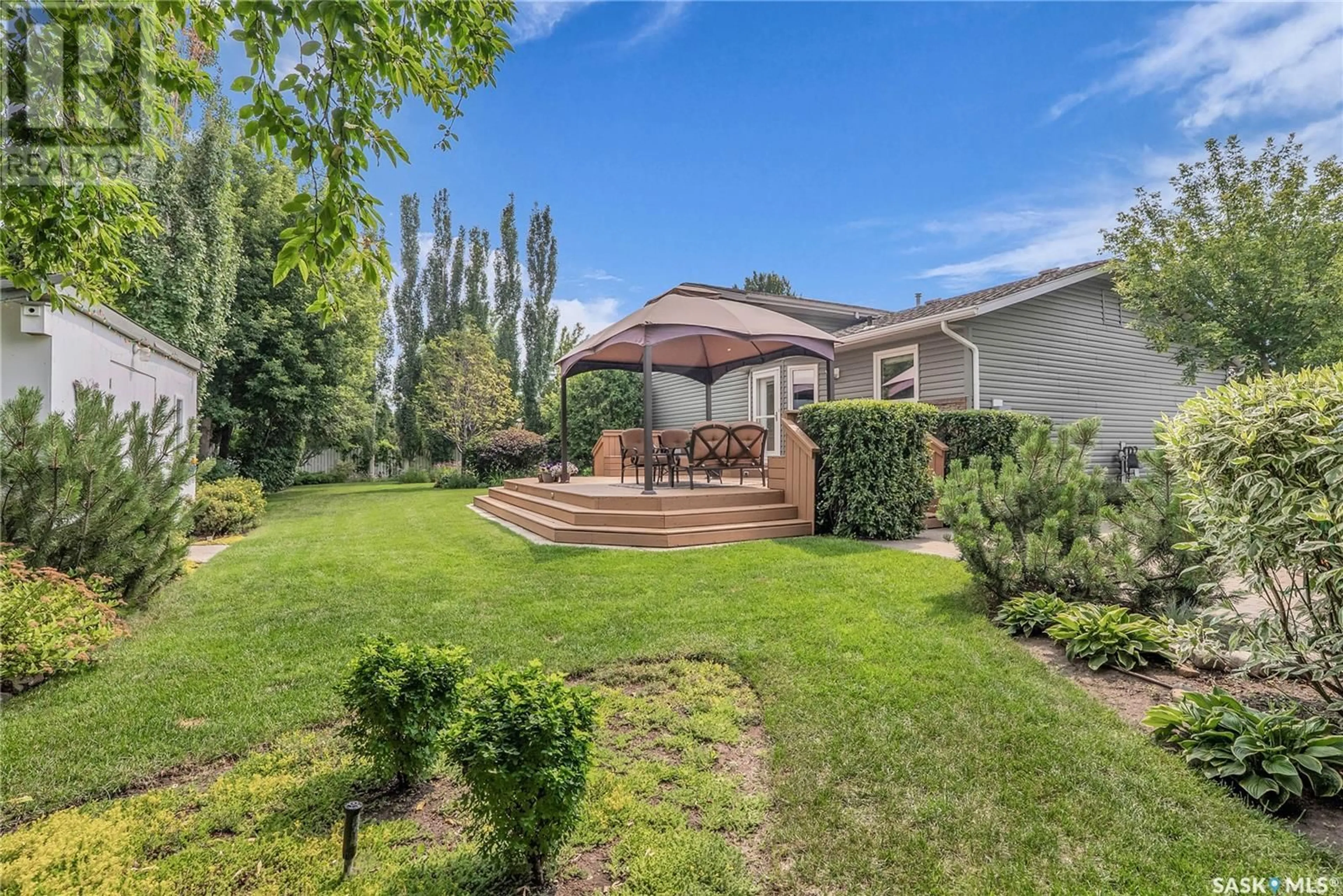 Patio, unknown for 222 STACEY COURT, Saskatoon Saskatchewan S7L7A7