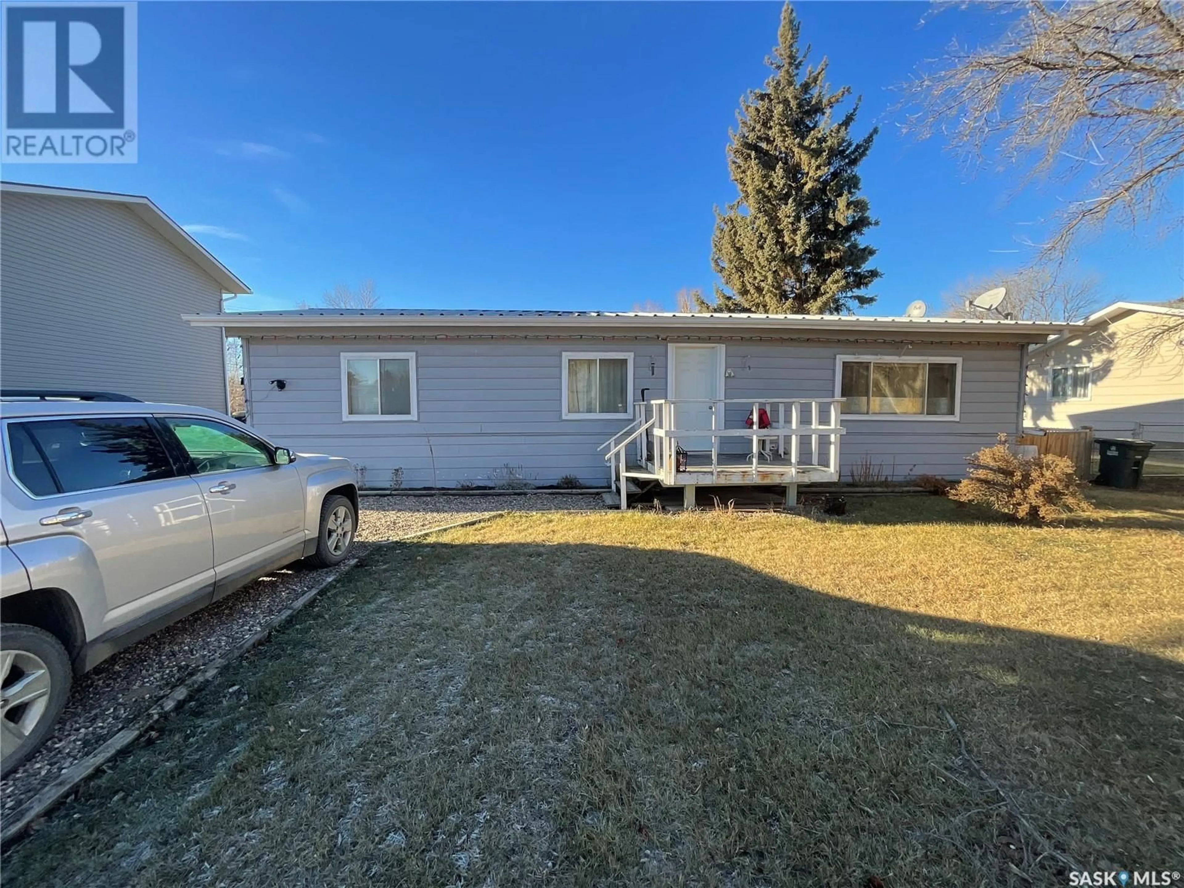 A pic from outside/outdoor area/front of a property/back of a property/a pic from drone, street for 311 MAIN STREET, Borden Saskatchewan S0K0N0