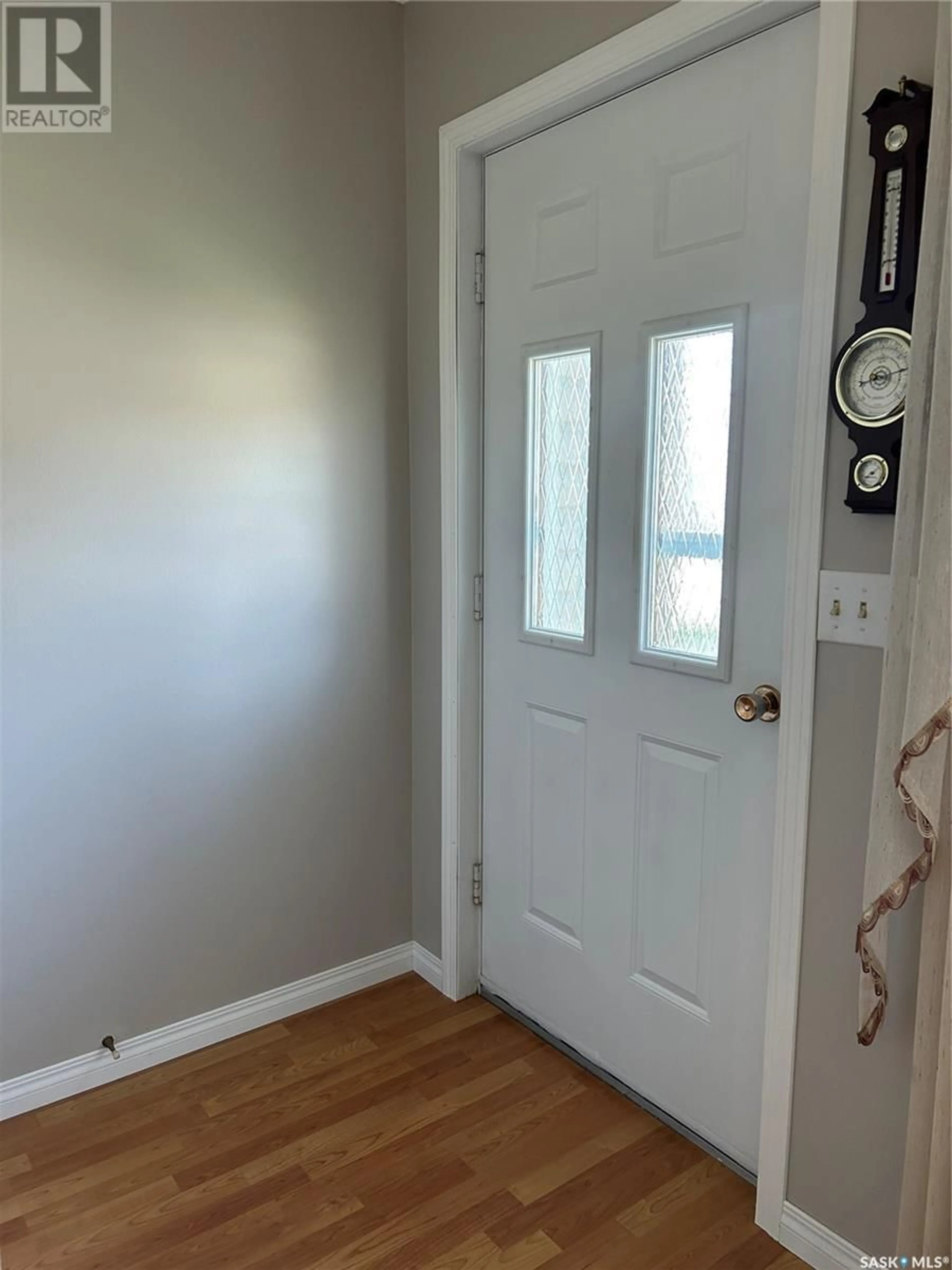 Indoor entryway for 221 HOWARD STREET, Drake Saskatchewan S0K1H0
