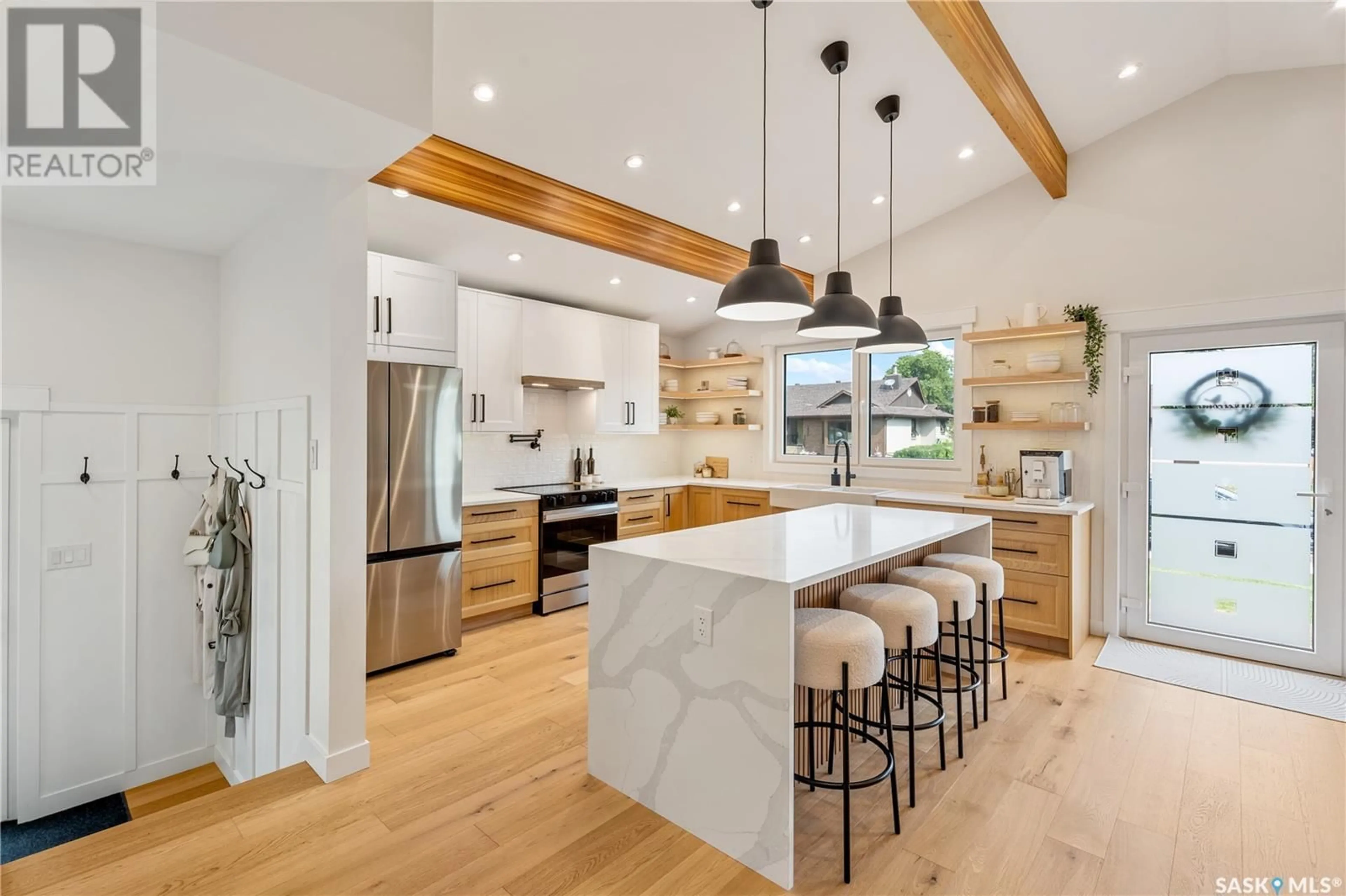 Open concept kitchen, unknown for 237 24TH STREET, Prince Albert Saskatchewan S6V4M8