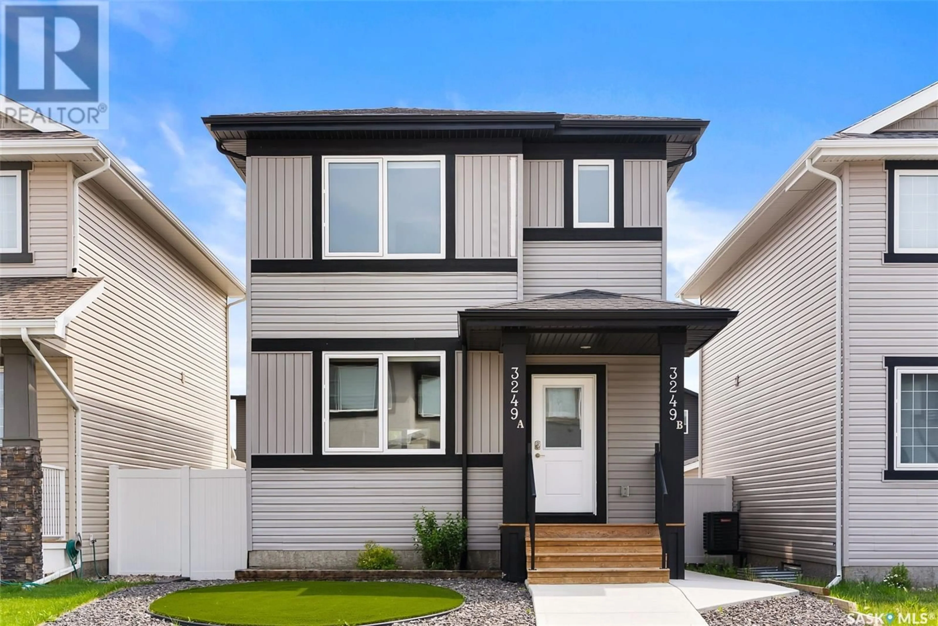 Home with vinyl exterior material, street for 3249 VALLEY GREEN ROAD, Regina Saskatchewan S4V3R2