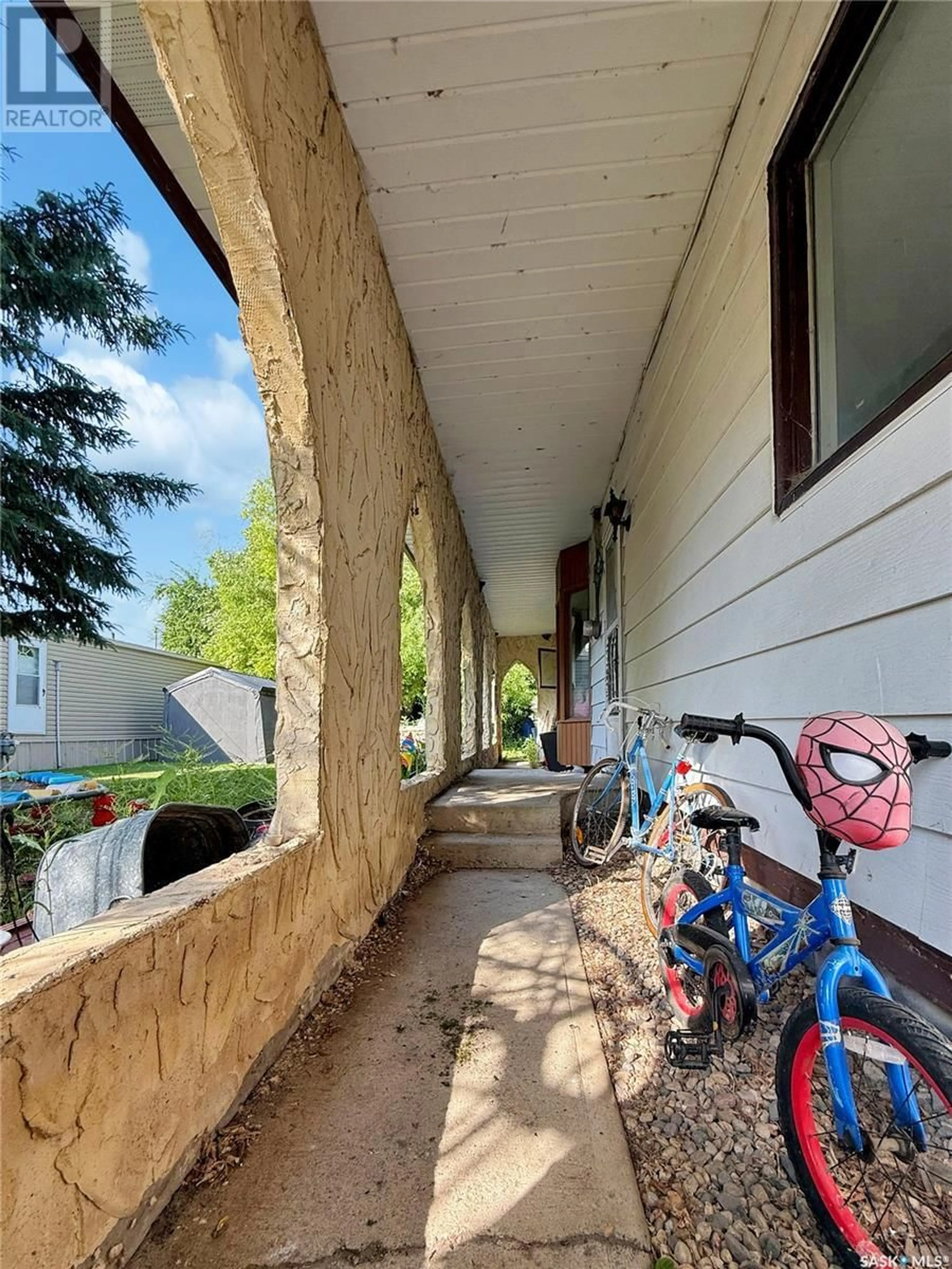 Patio, street for 204 ALLAN AVENUE, Saltcoats Saskatchewan S0A3R0