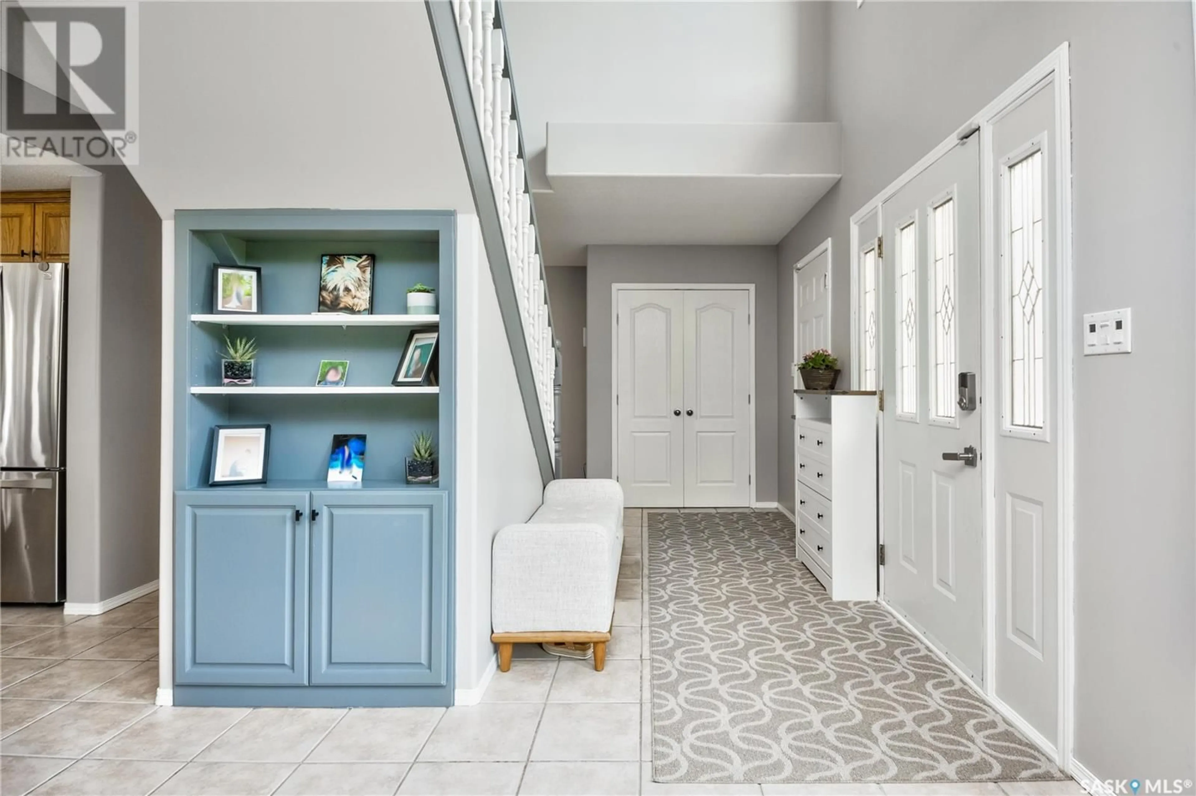 Indoor entryway for 7 MEAGHER PLACE, Prince Albert Saskatchewan S6X1C3