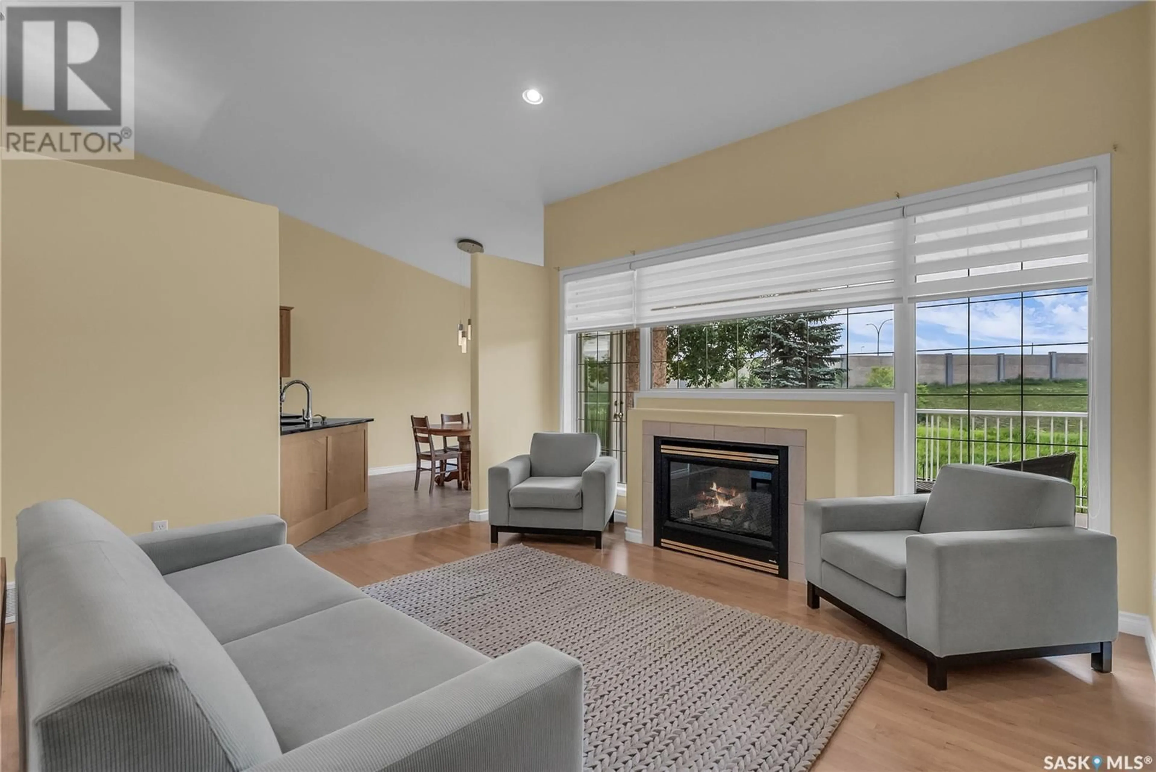 Living room with furniture, unknown for 710 - 133 MENDEL CRESCENT, Saskatoon Saskatchewan S7J5K4