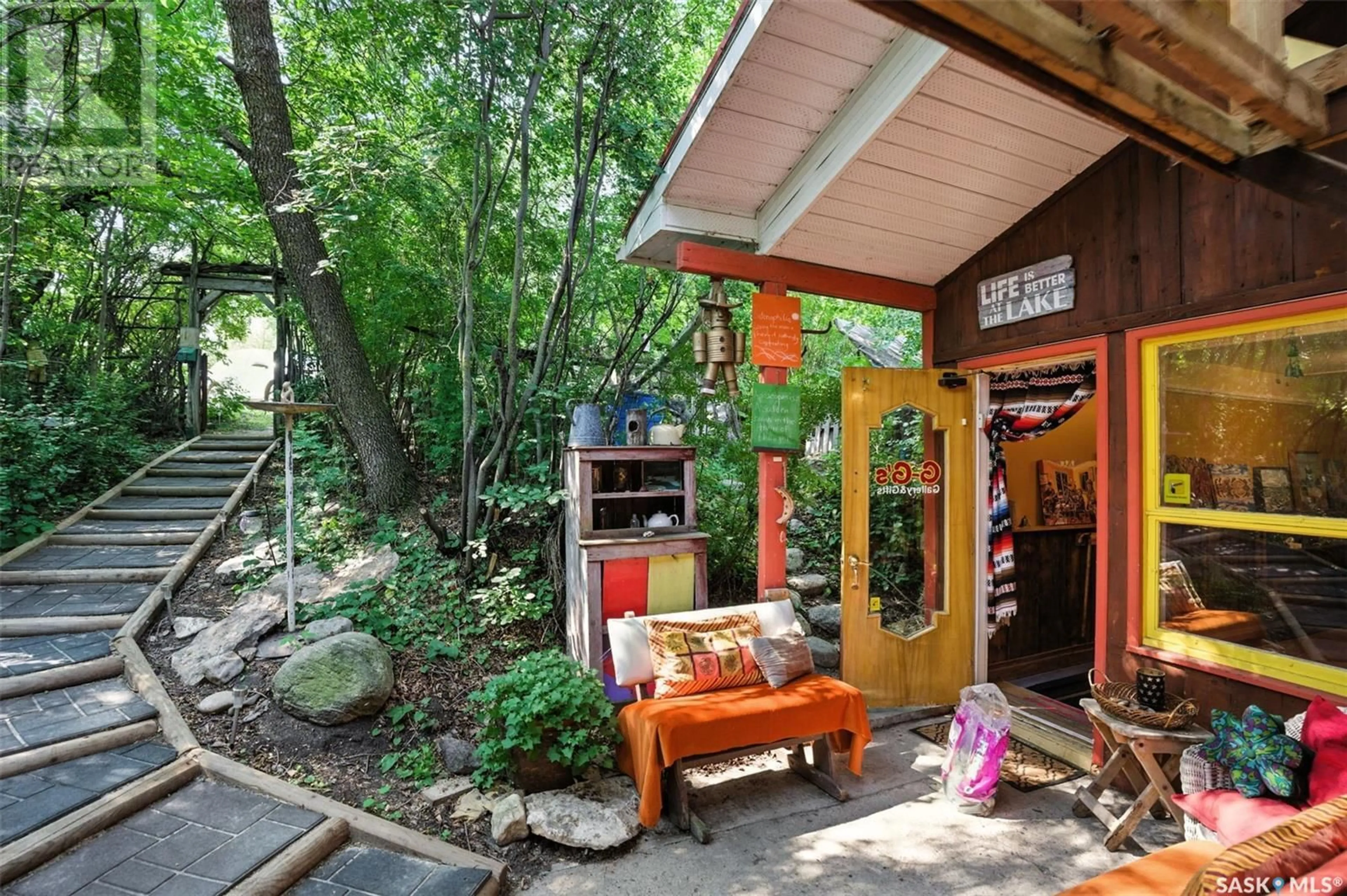Patio, street for 309 EVENSON AVENUE, Manitou Beach Saskatchewan S0K4T1