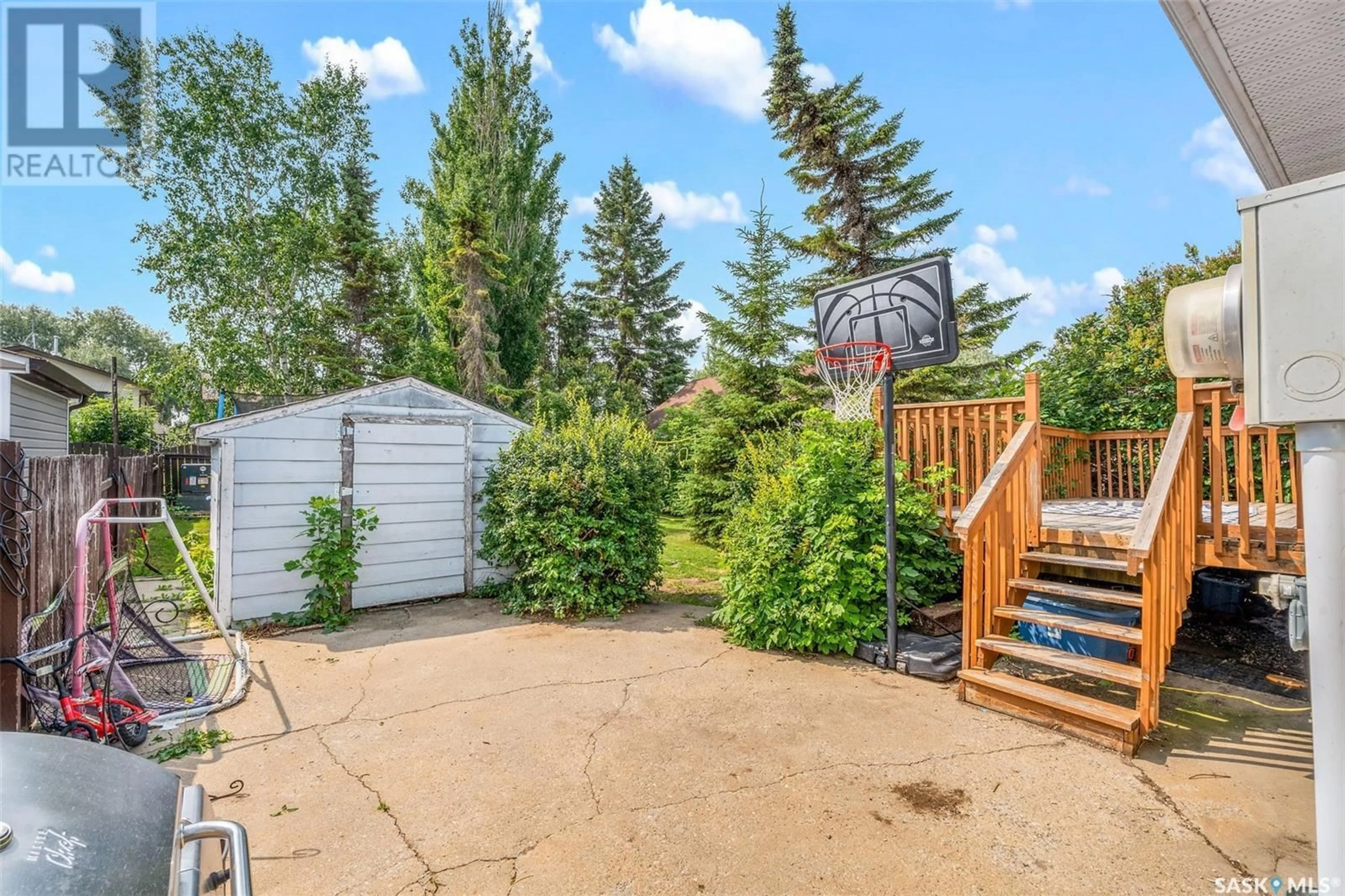 Patio, unknown for 1727 DAISLEY ROAD, Prince Albert Saskatchewan S5V7E3