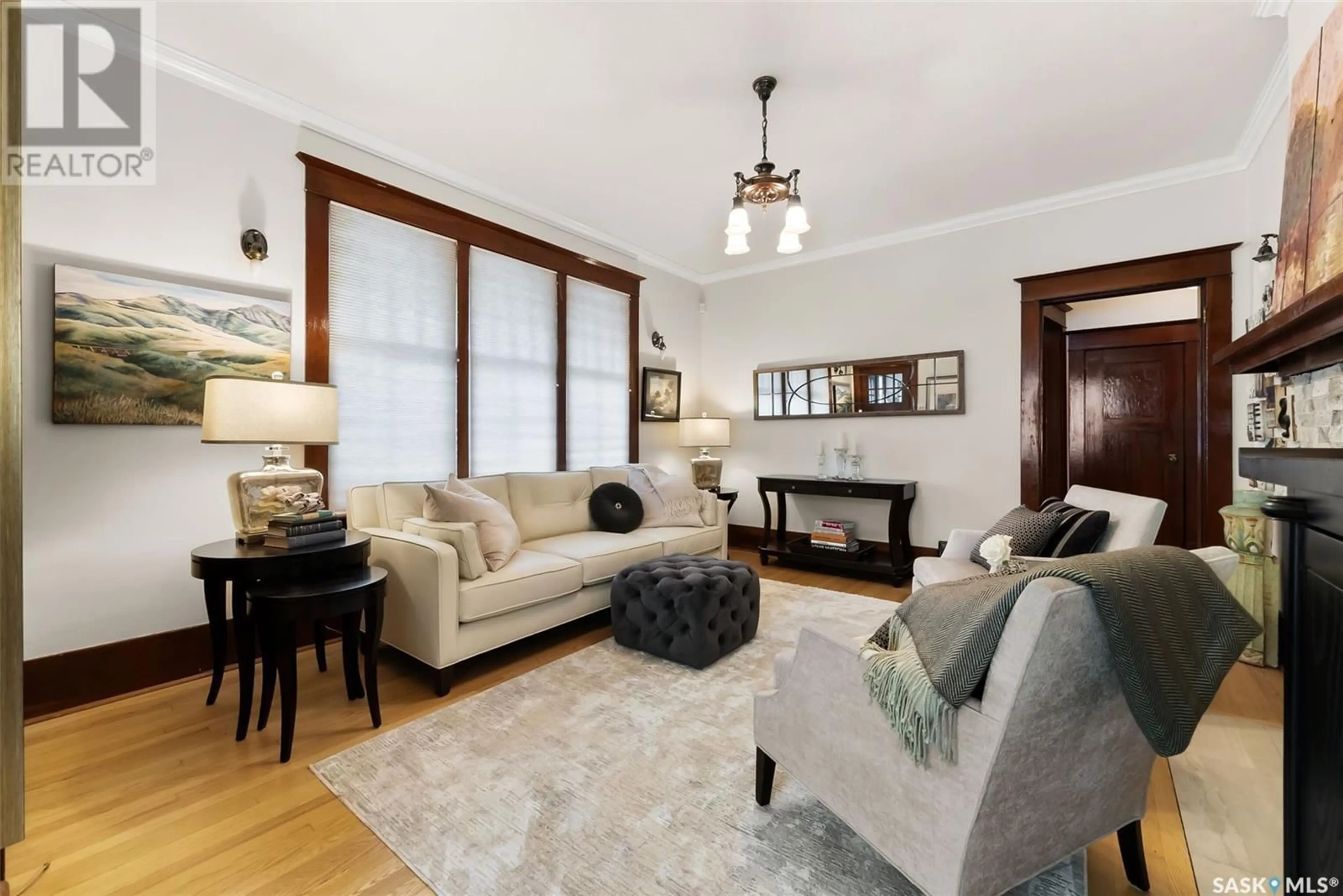 Living room with furniture, unknown for 1706 15TH AVENUE, Regina Saskatchewan S4P0Z7
