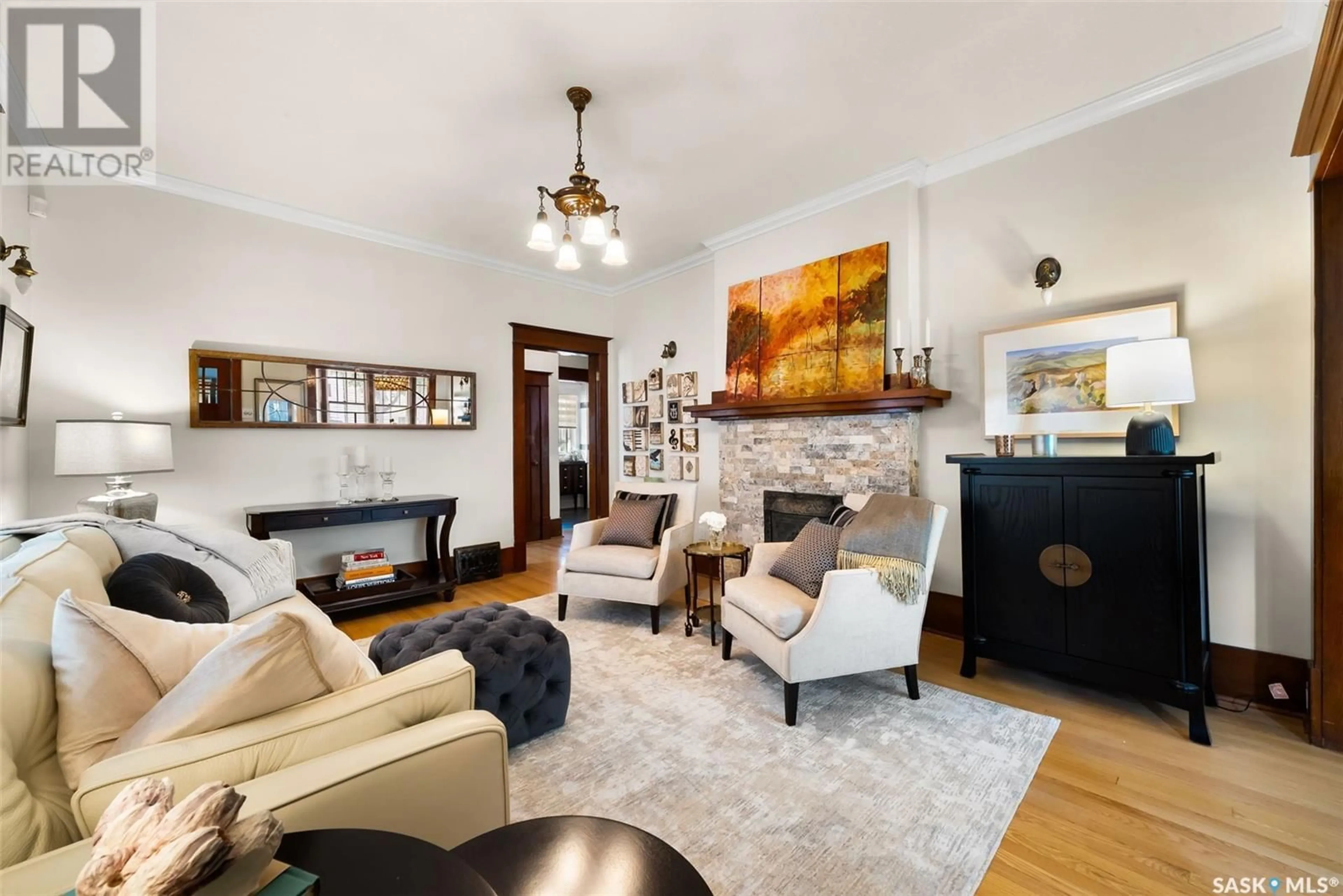 Living room with furniture, unknown for 1706 15TH AVENUE, Regina Saskatchewan S4P0Z7