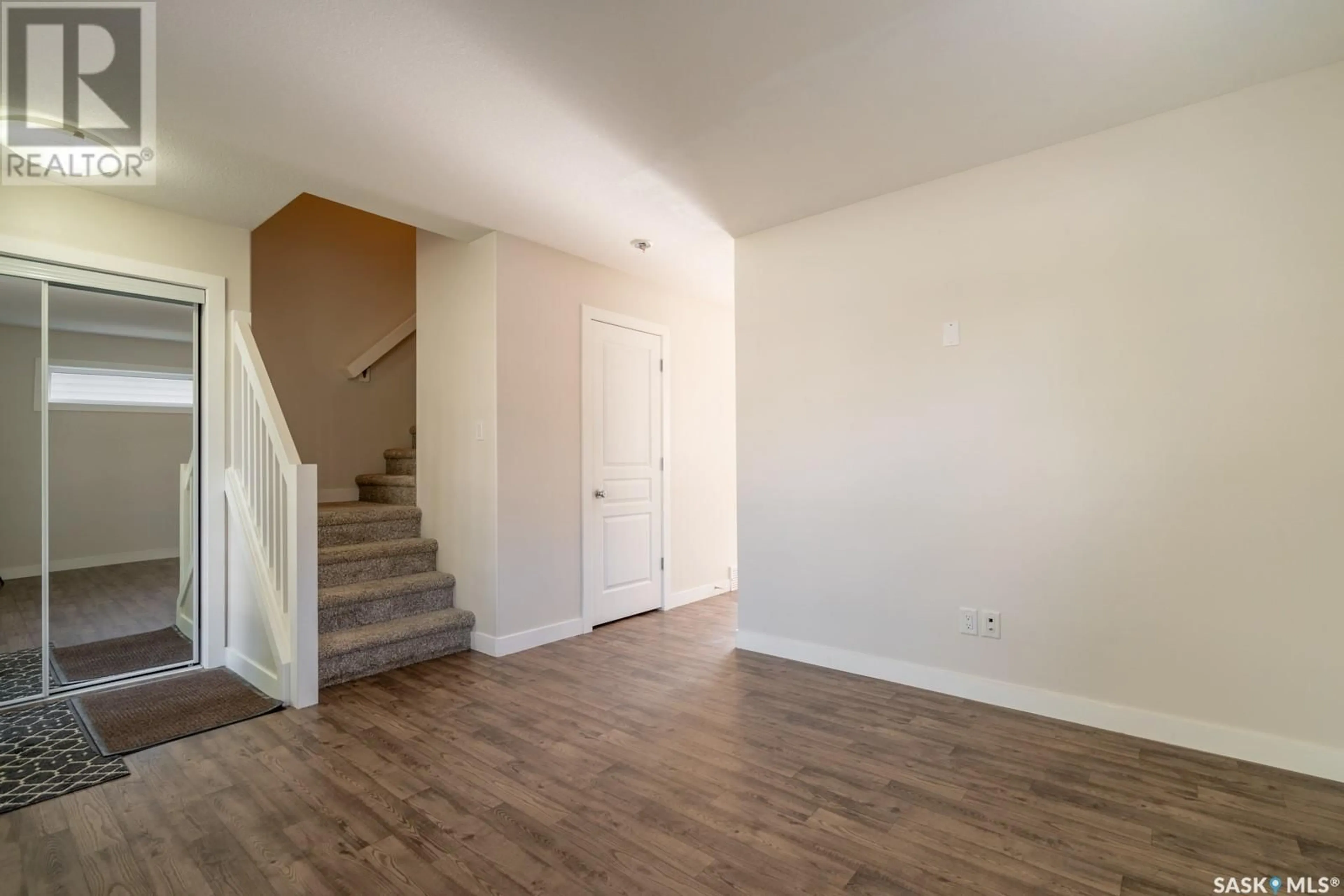 A pic of a room for 4562 JAMES HILL ROAD, Regina Saskatchewan S4W0K8